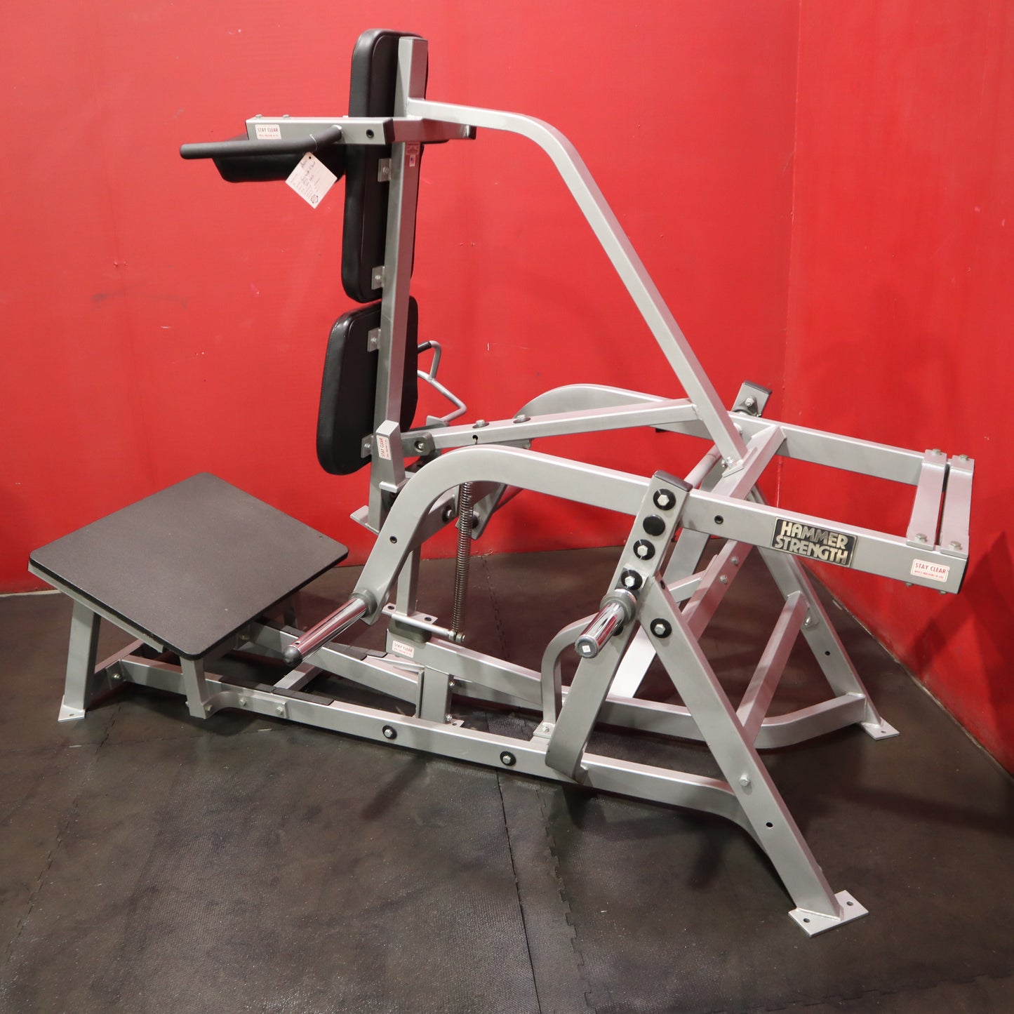 Hammer Strength V Squat (Refurbished)