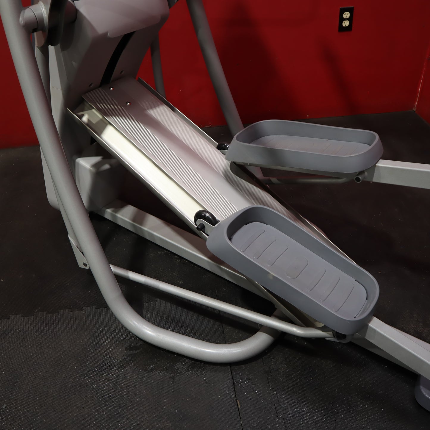 Precor Experience EFX 532i (Refurbished)