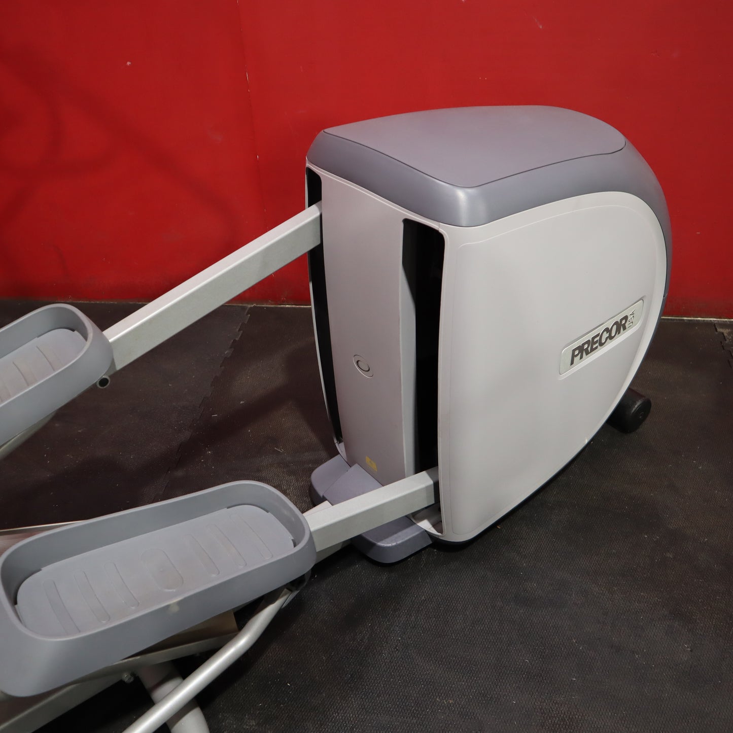 Precor Experience EFX 532i (Refurbished)