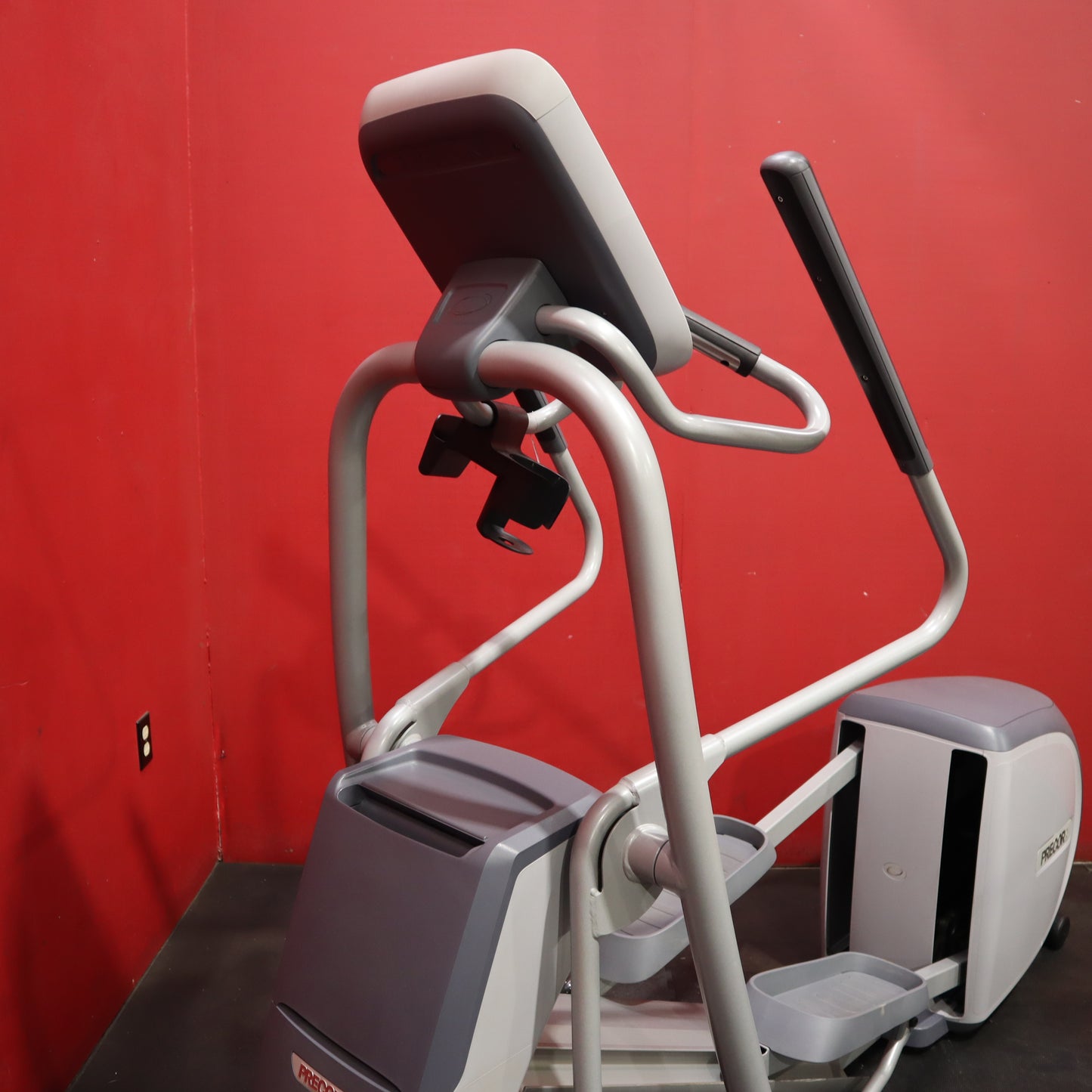 Precor Experience EFX 532i (Refurbished)