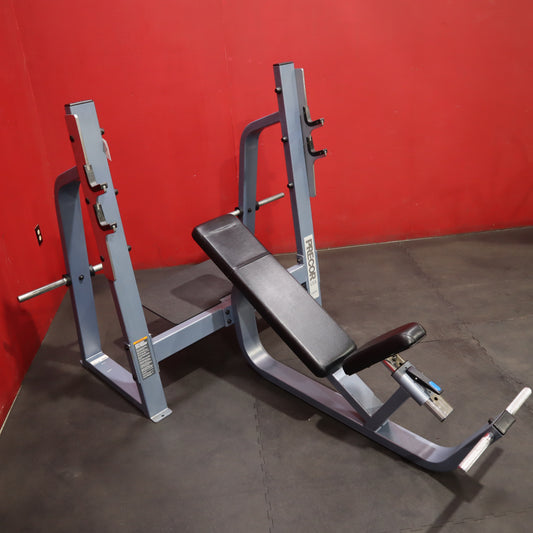 Precor Icarian Olympic Incline Bench (Refurbished)