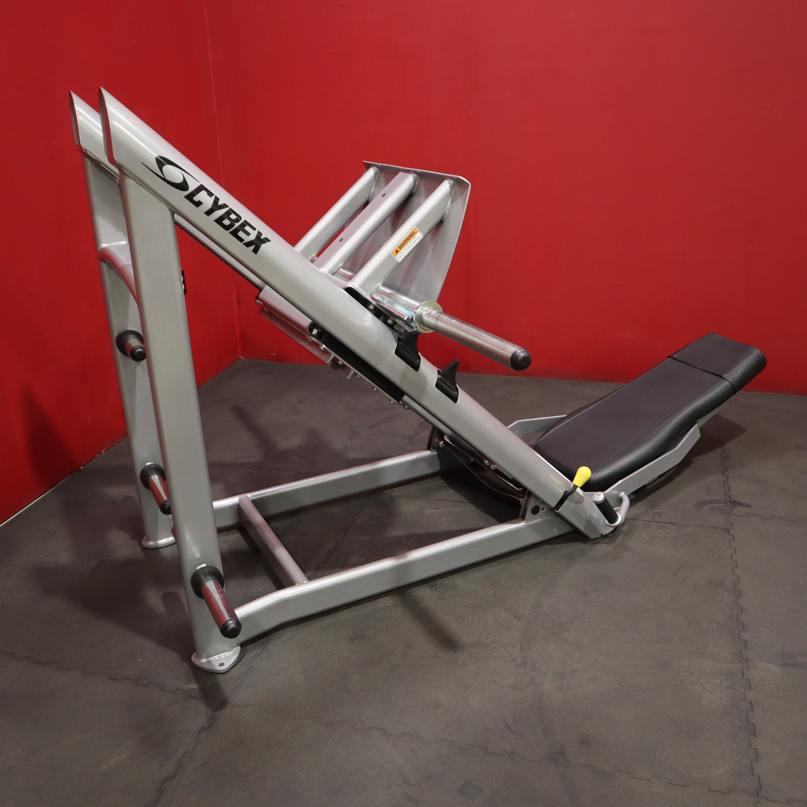 Cybex leg press online machine