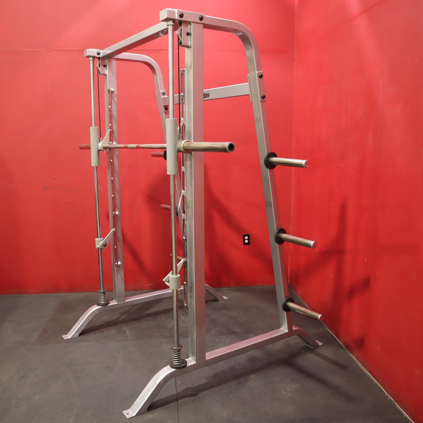 Tuff Stuff Smith Machine (Refurbished)