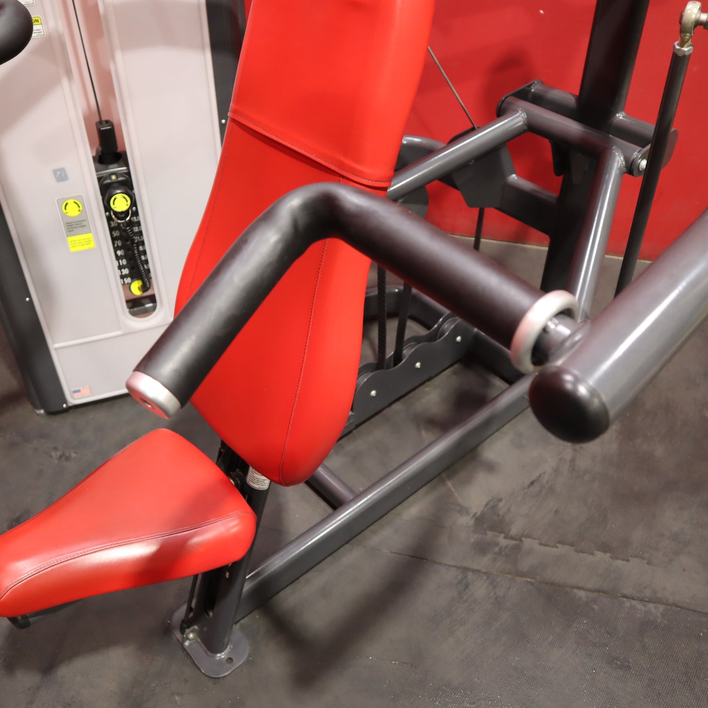 Cybex VR3 Overhead Press (Refurbished)