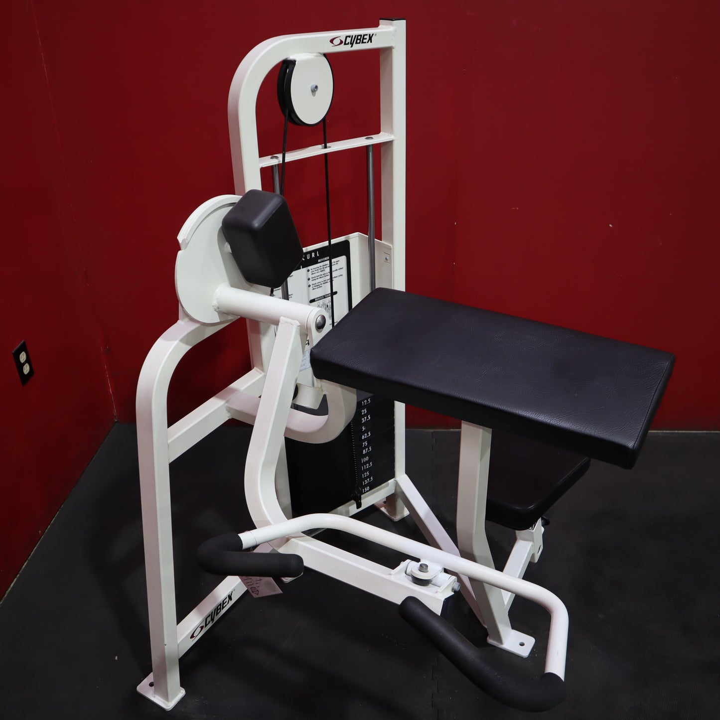 Cybex VR2 Arm Curl (Refurbished)