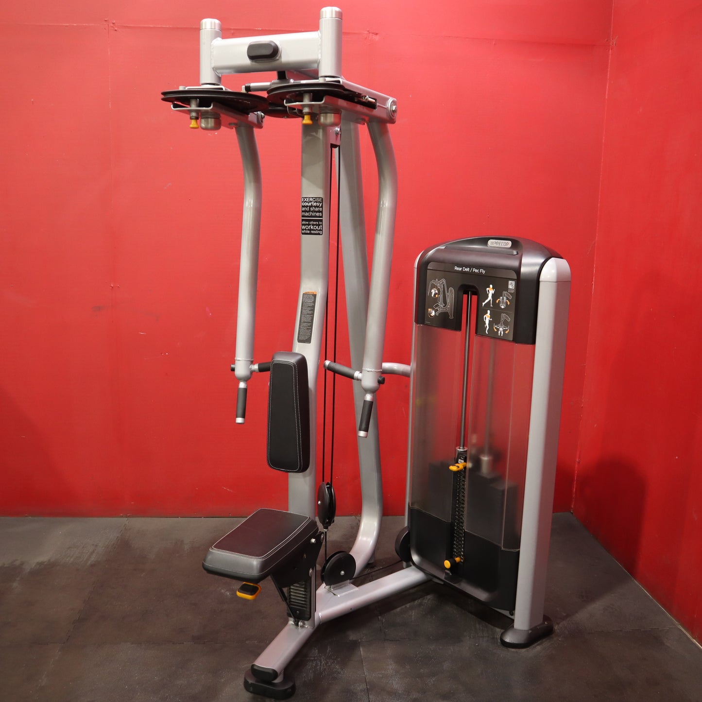 Precor Discovery Series Rear Delt/Pec Fly (Refurbished)