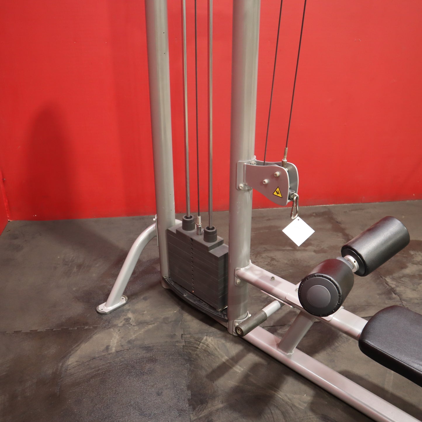 Life Fitness Optima Series Lat Pulldown/Low Row (Used)