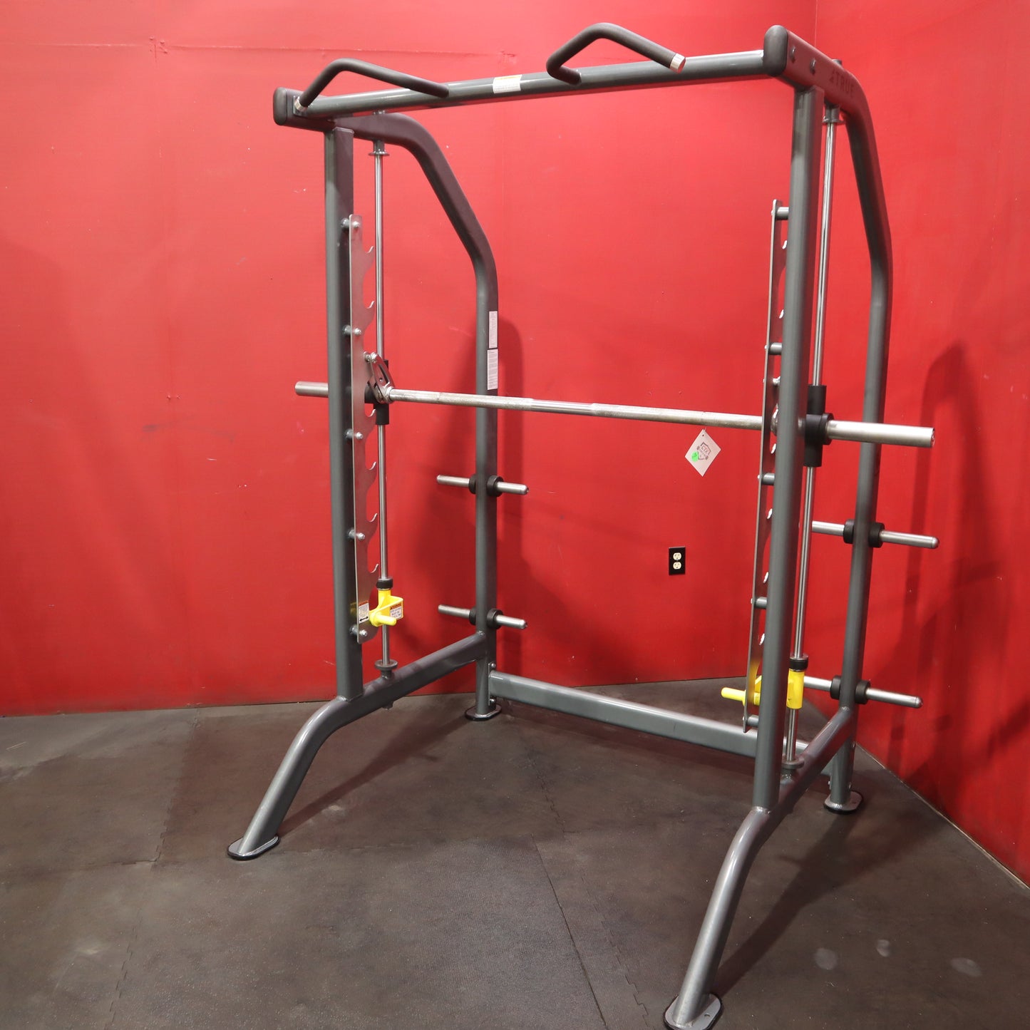 True FS30 Smith Machine (Refurbished)