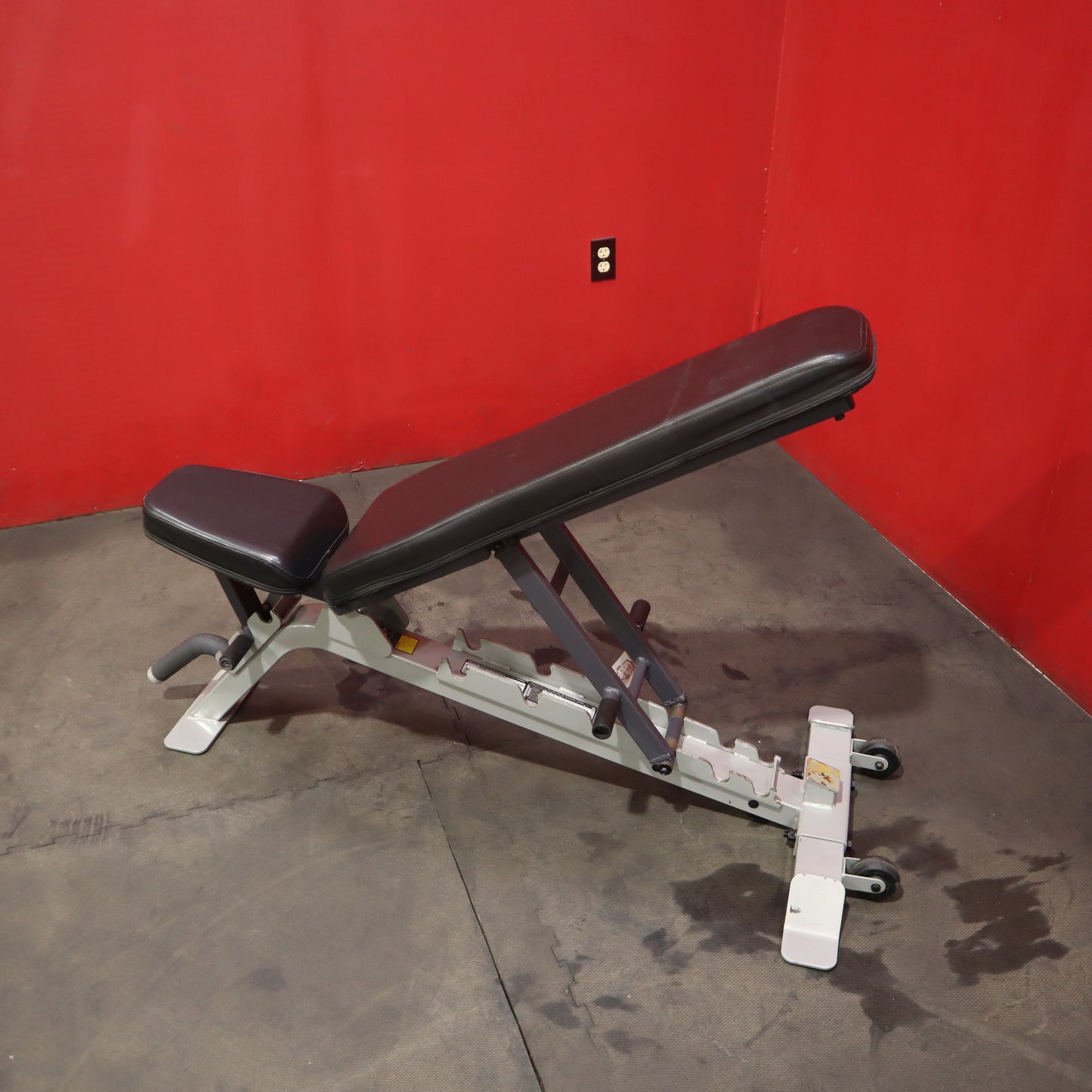 Body Solid Multi Adjust Bench (Usado)