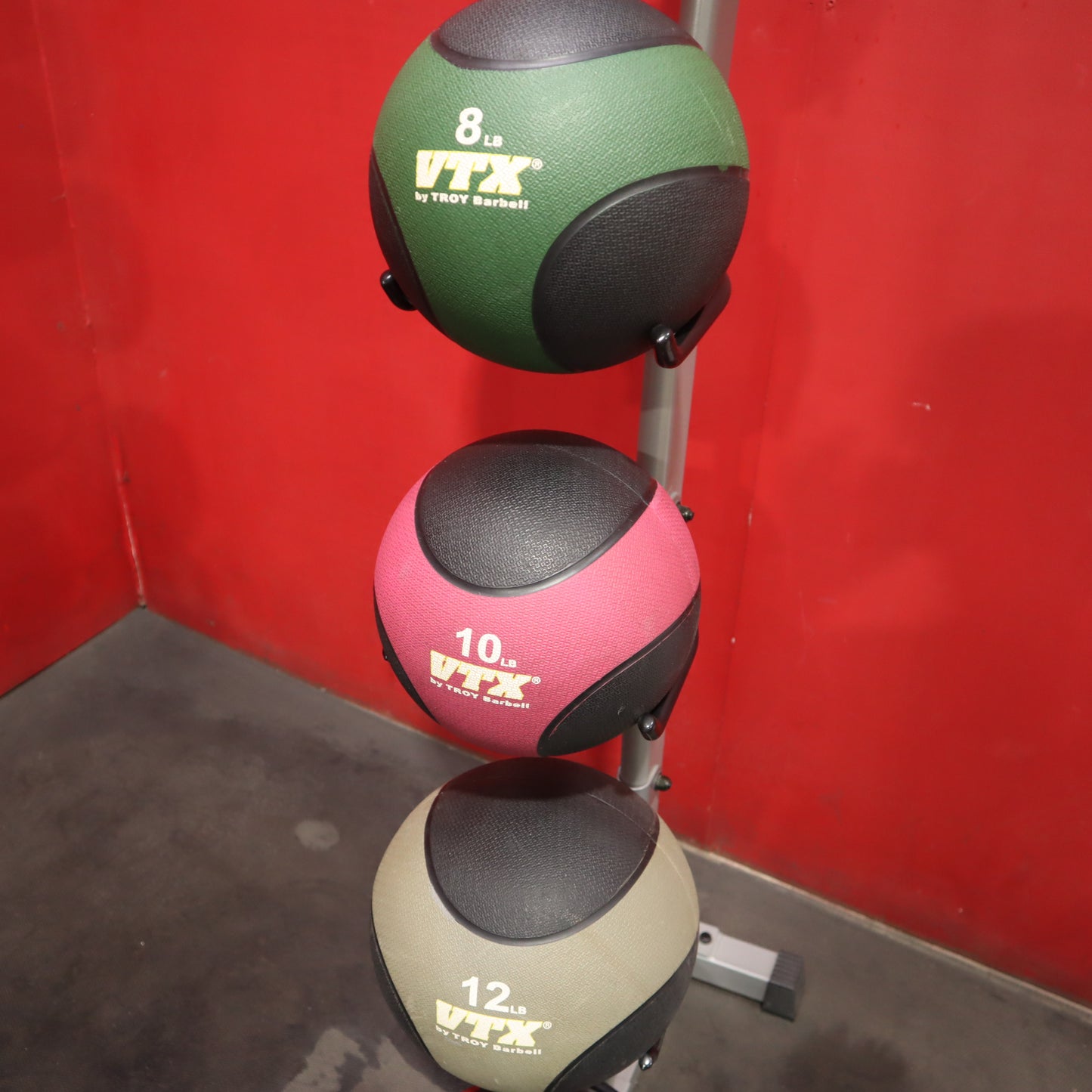 Medicine Ball Tree Rack Set 4-15 lbs (Refurbished)