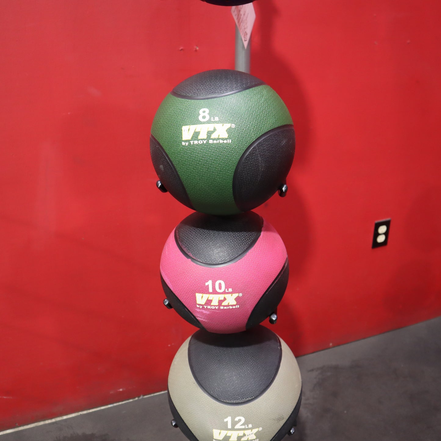 Medicine Ball Tree Rack Set 4-15 lbs (Refurbished)