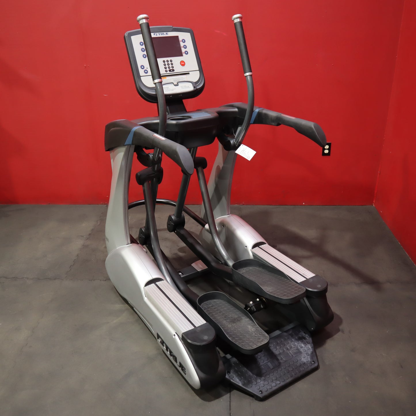 True Fitness XCS900 entrenador elíptico (reformado)