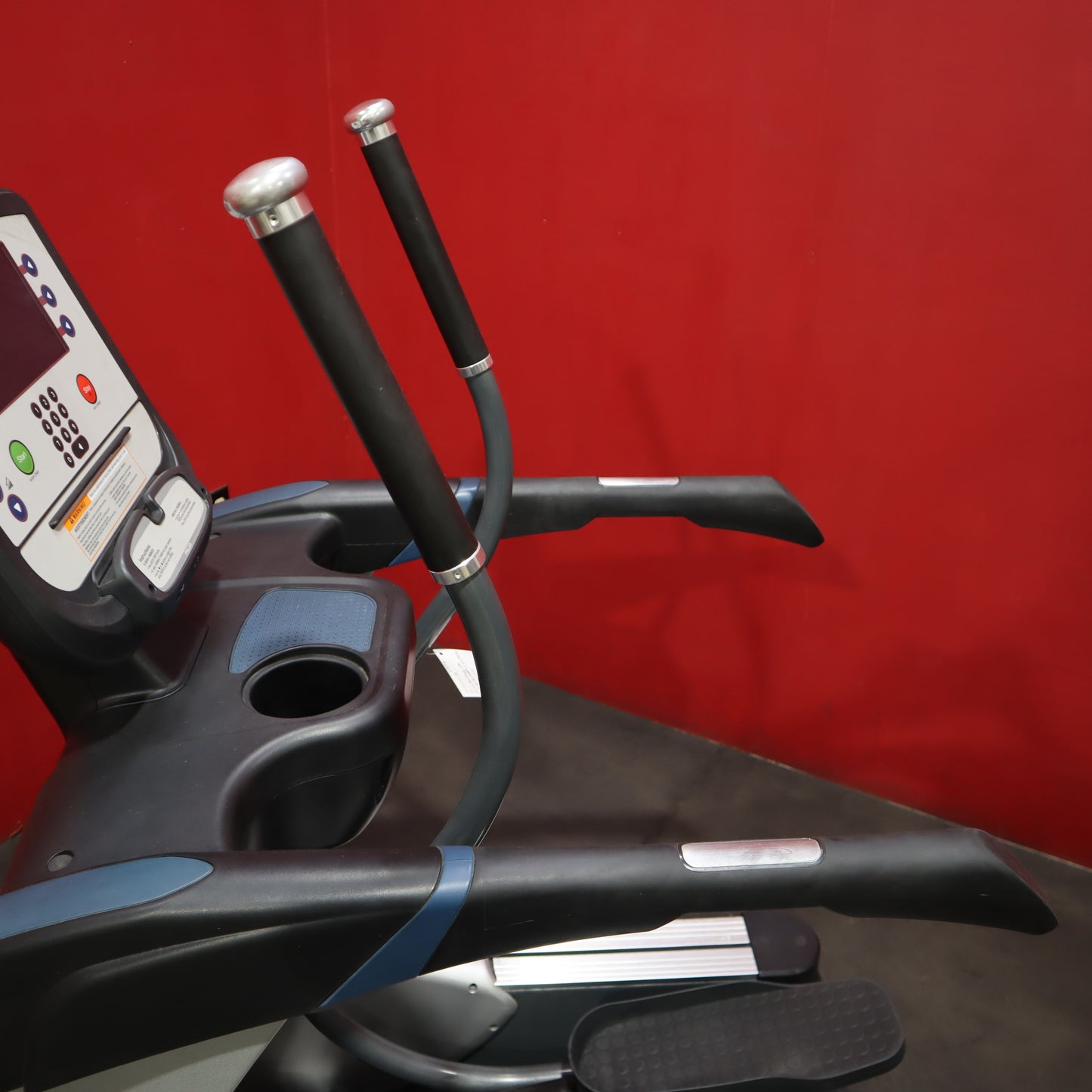 True Fitness XCS900 entrenador elíptico (reformado)