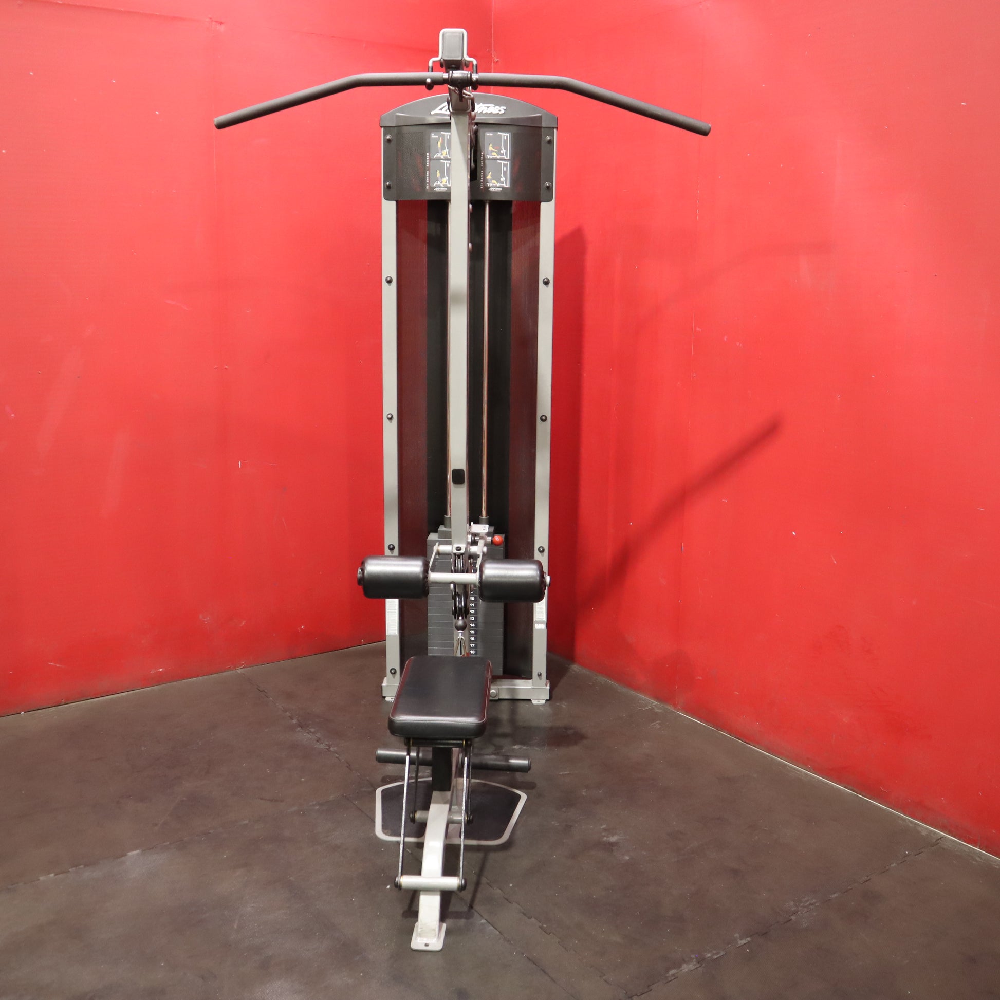 Life Fitness Fit Series Lat Pulldown/Low Row (Remanufactured)