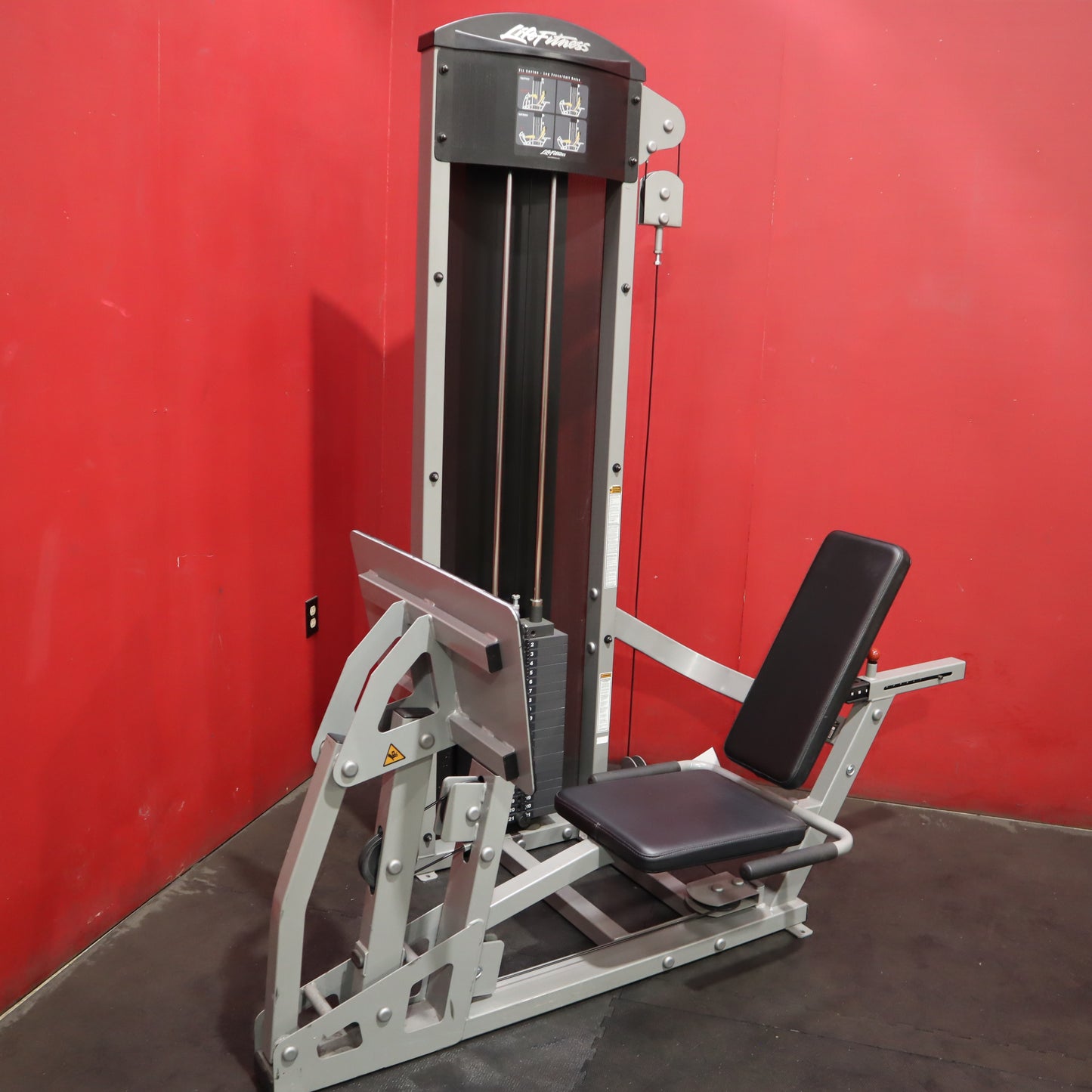 Life Fitness Fit Series Leg Press/Calf Raise (Refurbished)