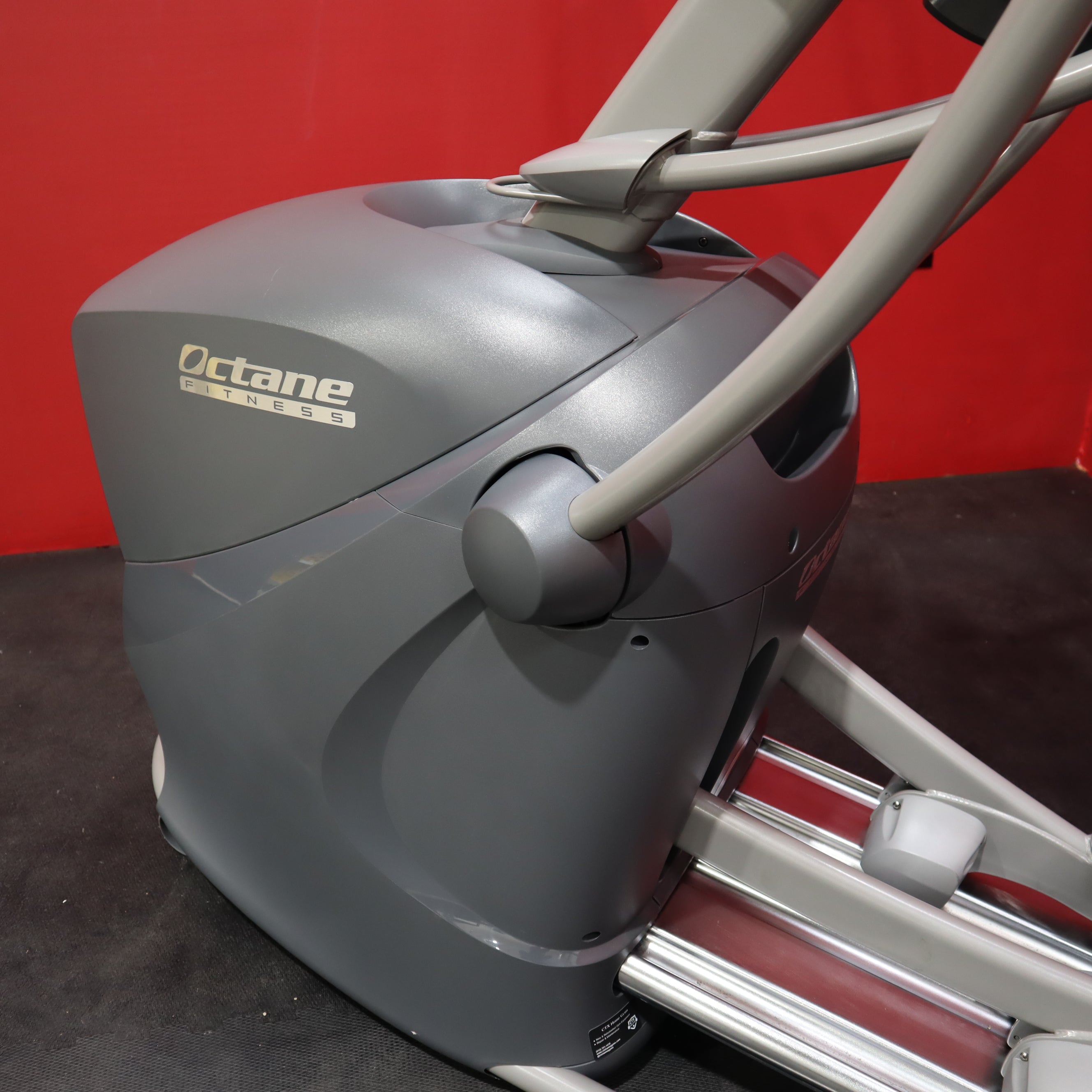 Octane Fitness Q37ci Elliptical Trainer Refurbished Discount Commercial Gym Equipment