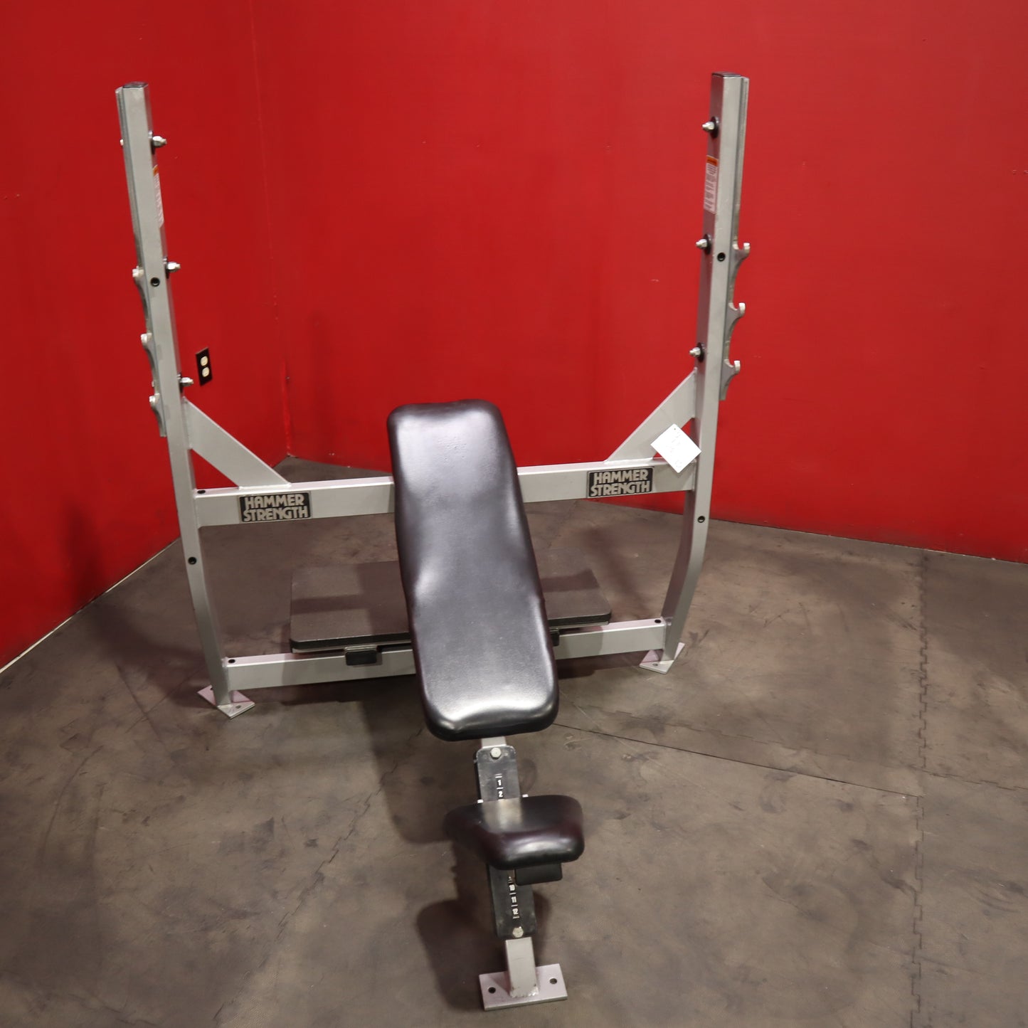 Hammer Strength Olympic Incline Bench Press (Used)