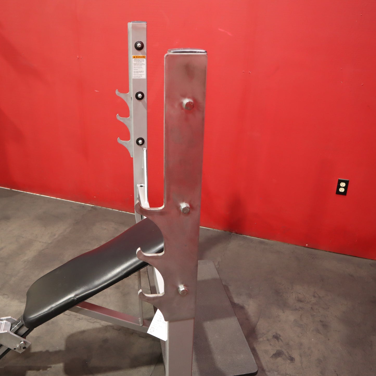 Inventario entrante: Banco incline Olympic incline Bench Press (usado)