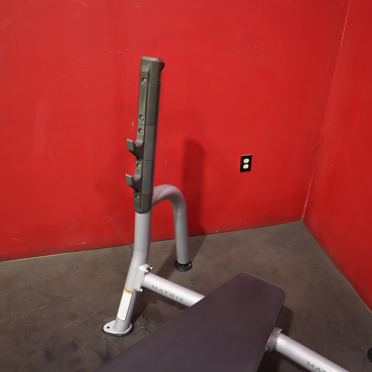 Matrix Olympic Decline Bench (Refurbished)