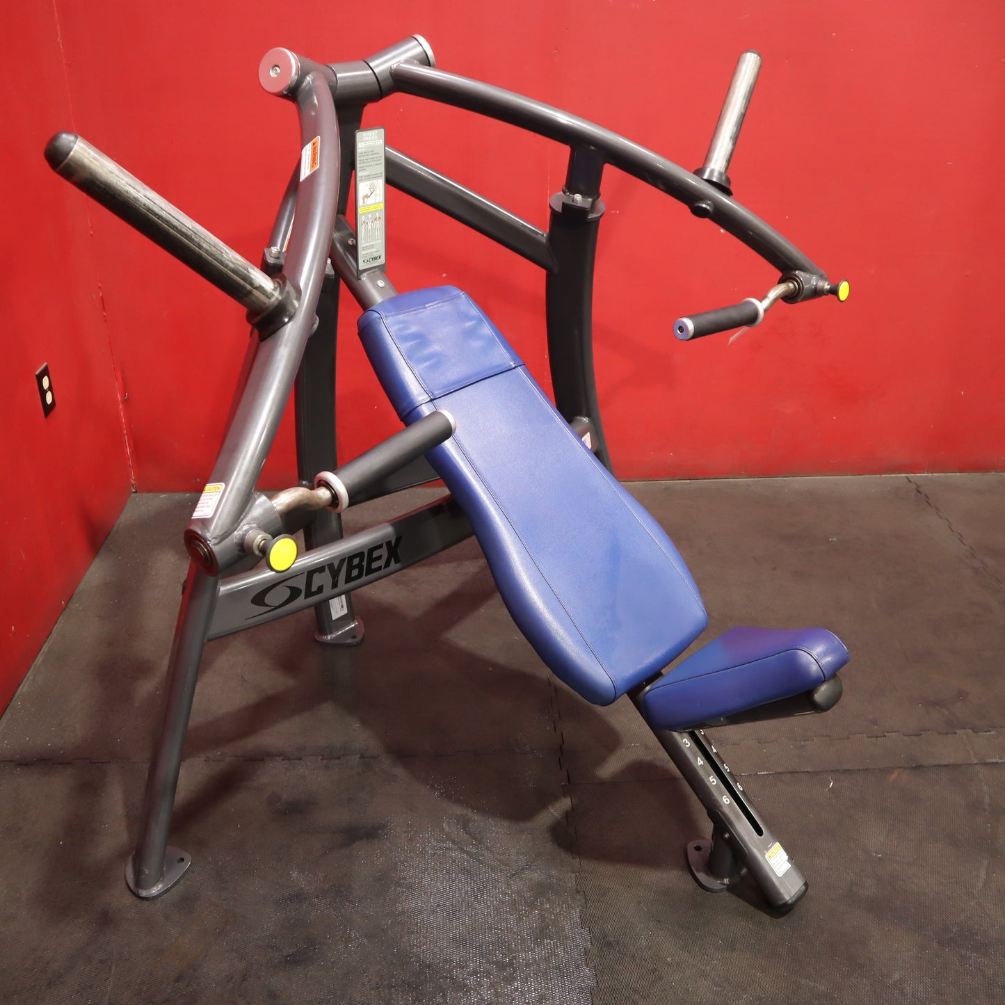 Cybex Plate Loaded Incline Chest Press (Refurbished)