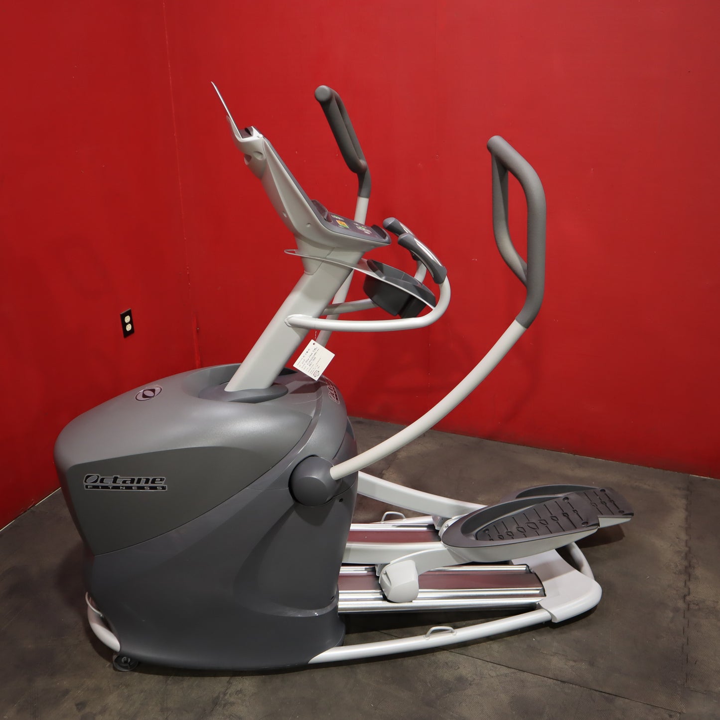 Octane Fitness Q37xi Eliptical Trainer (Reacondicionado)