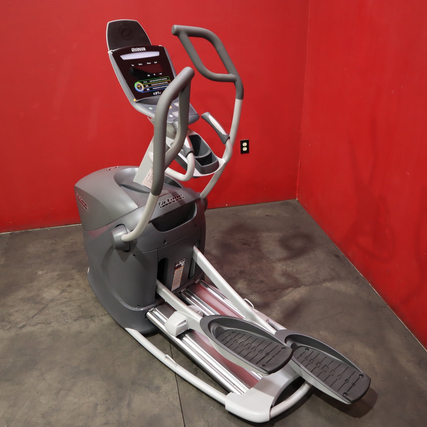 Octane Fitness Q37xi Eliptical Trainer (Reacondicionado)