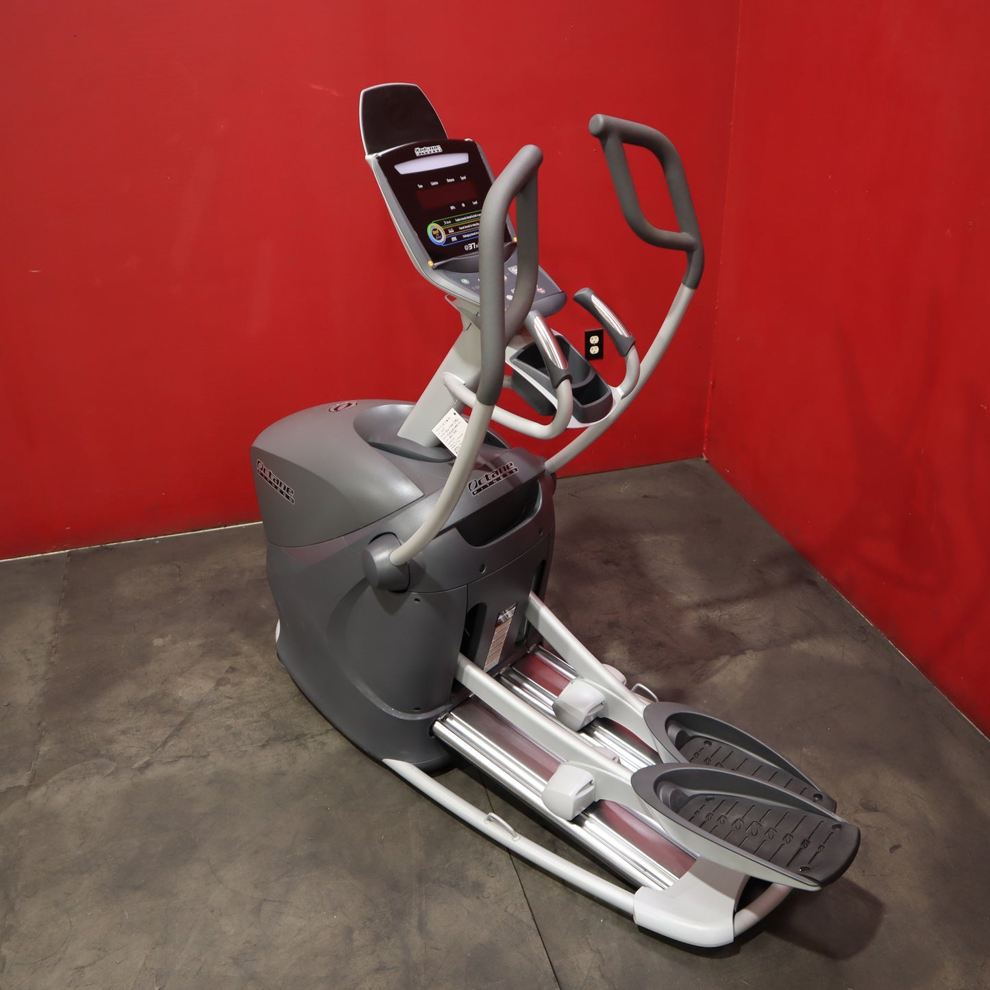 Octane Fitness Q37xi Eliptical Trainer (Reacondicionado)