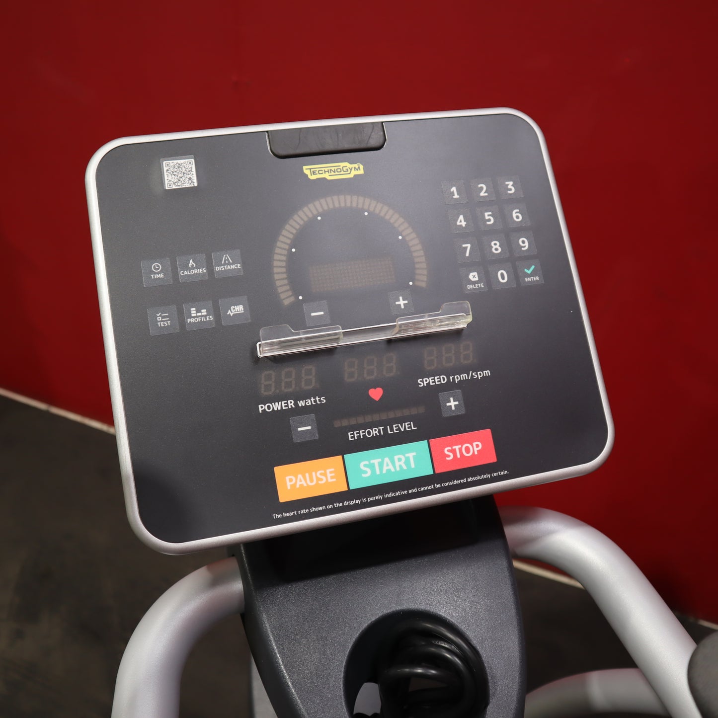 Technogym Synchro Forma Elliptical (Reacondicionado)