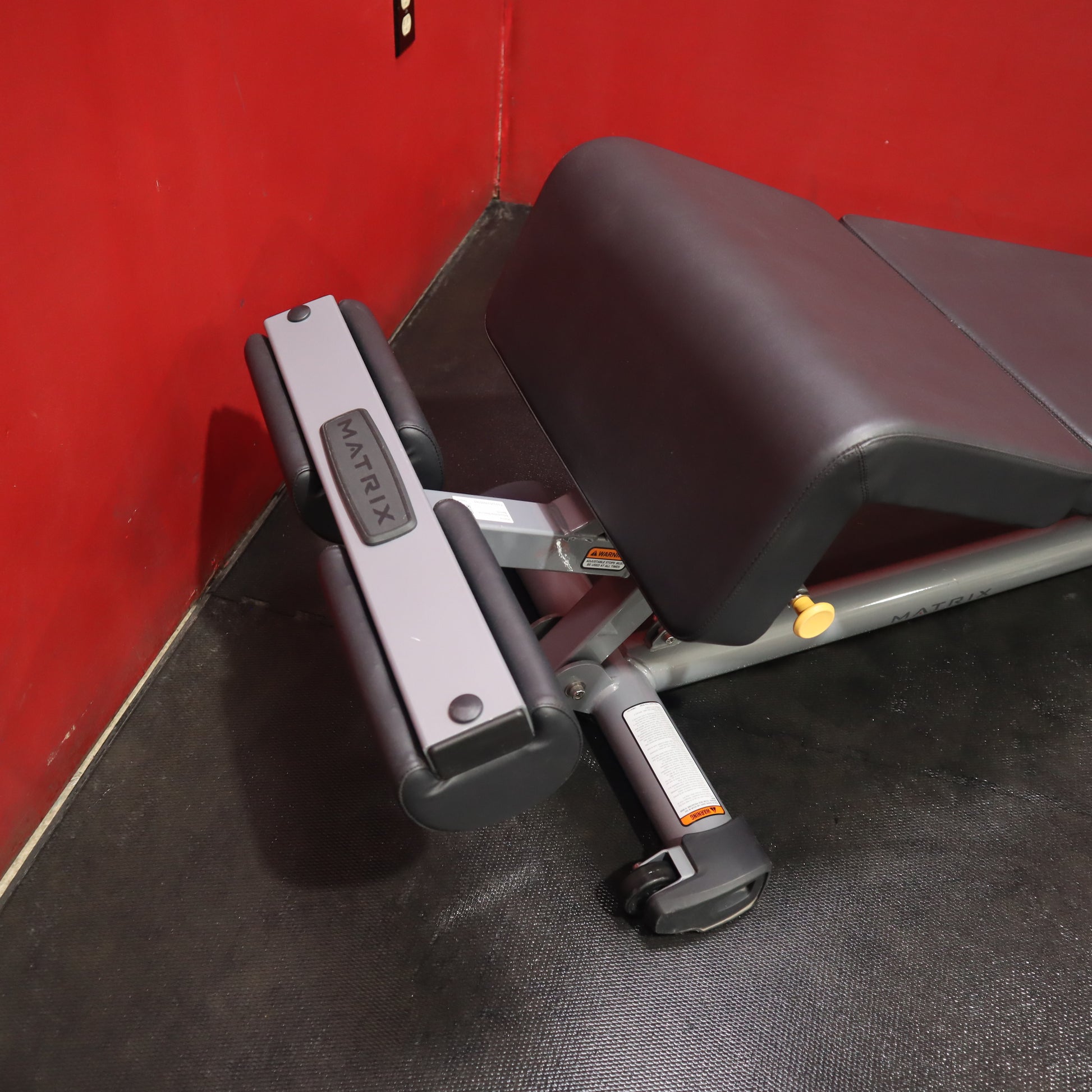 Matrix Adjustable Decline Bench (Remanufactured)