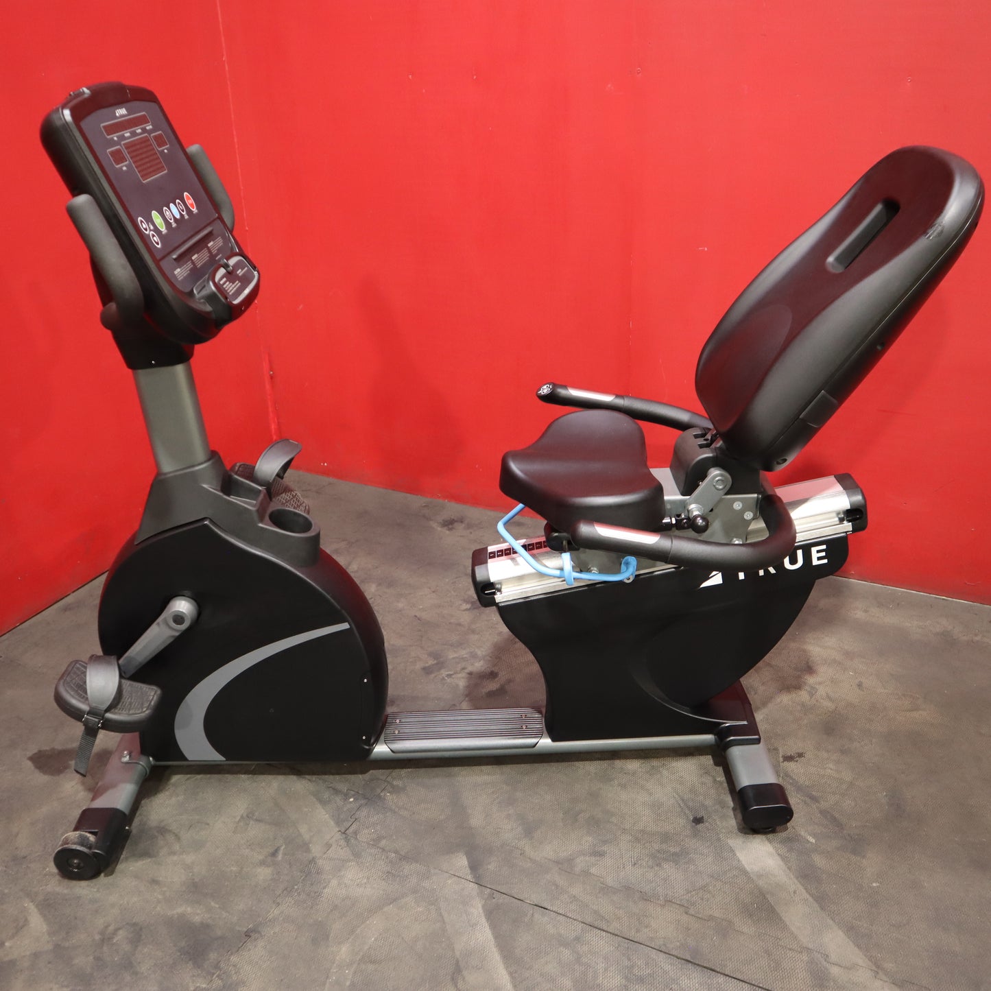 True Fitness 900 Recumbent Bike (Reacondicionado)