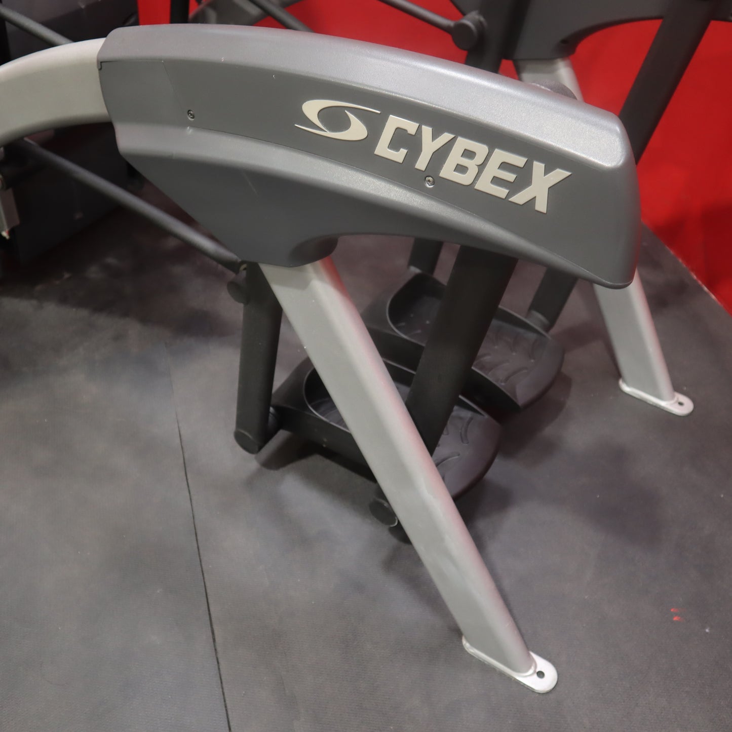 Cybex 625AT Arc Trainer (Refurbished)