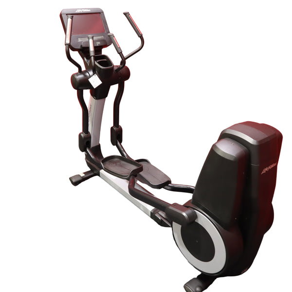 Life Fitness Discover 95X Elliptical Trainer w/ SE Display (Remanufactured)