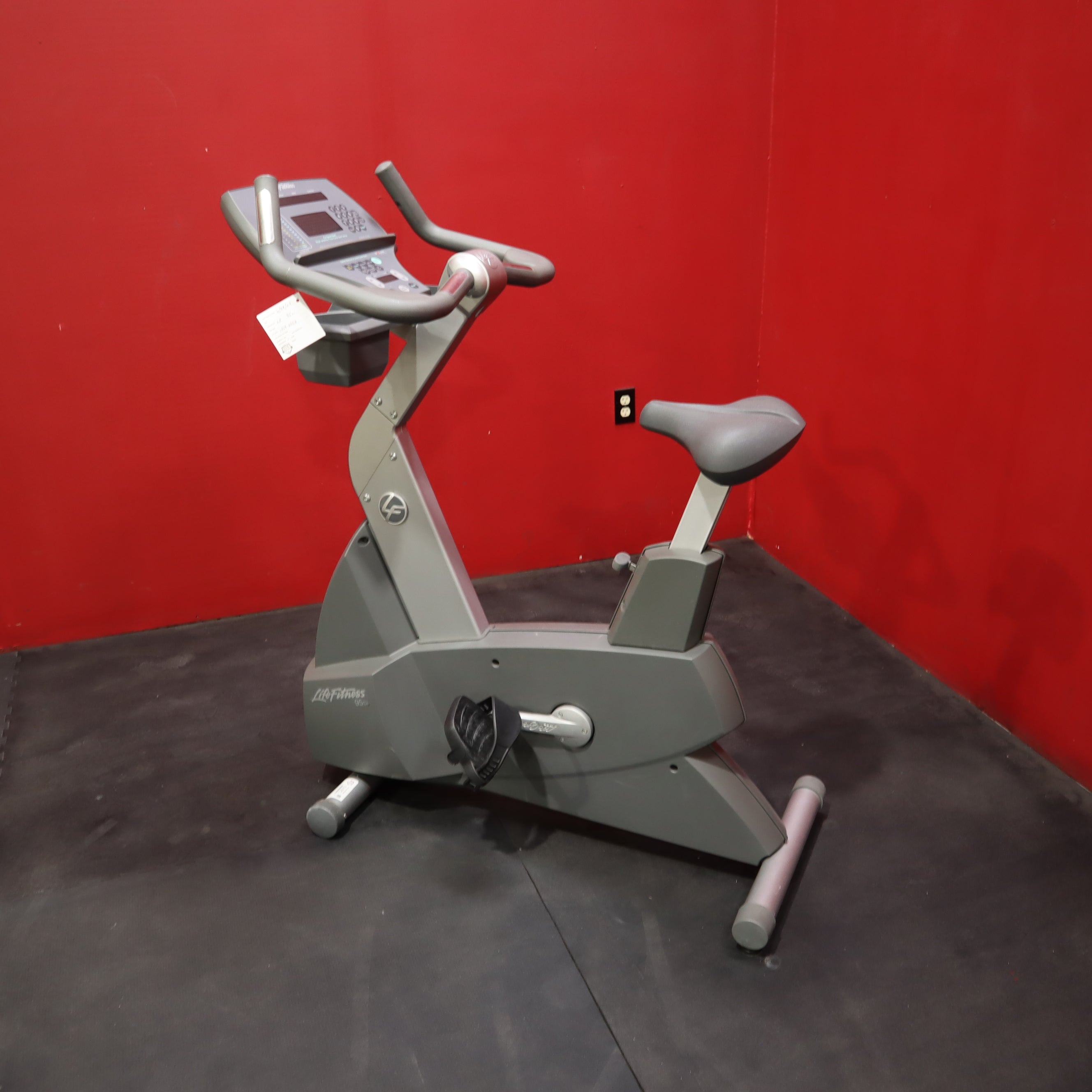 Lifecycle exercise bike online used