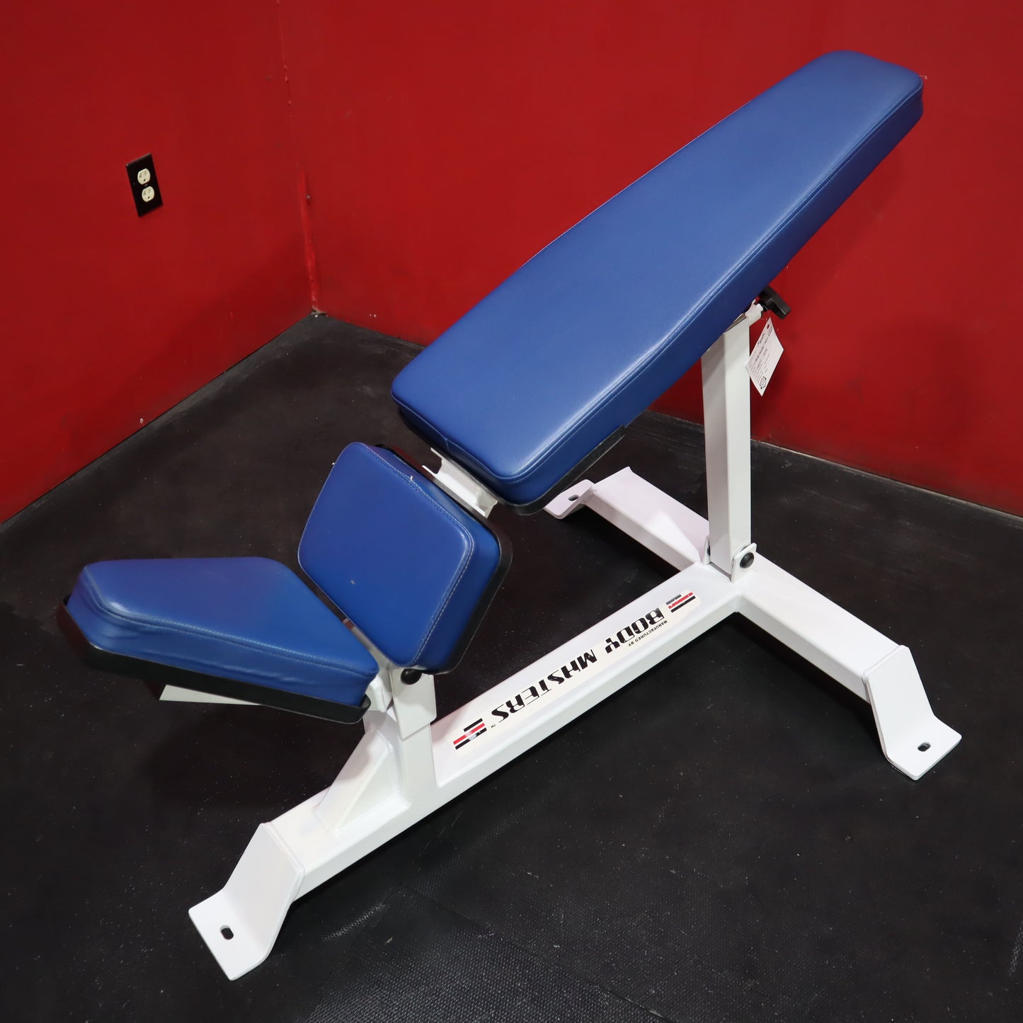 Body Masters Adjustable Incline Utility Bench (Refurbished)