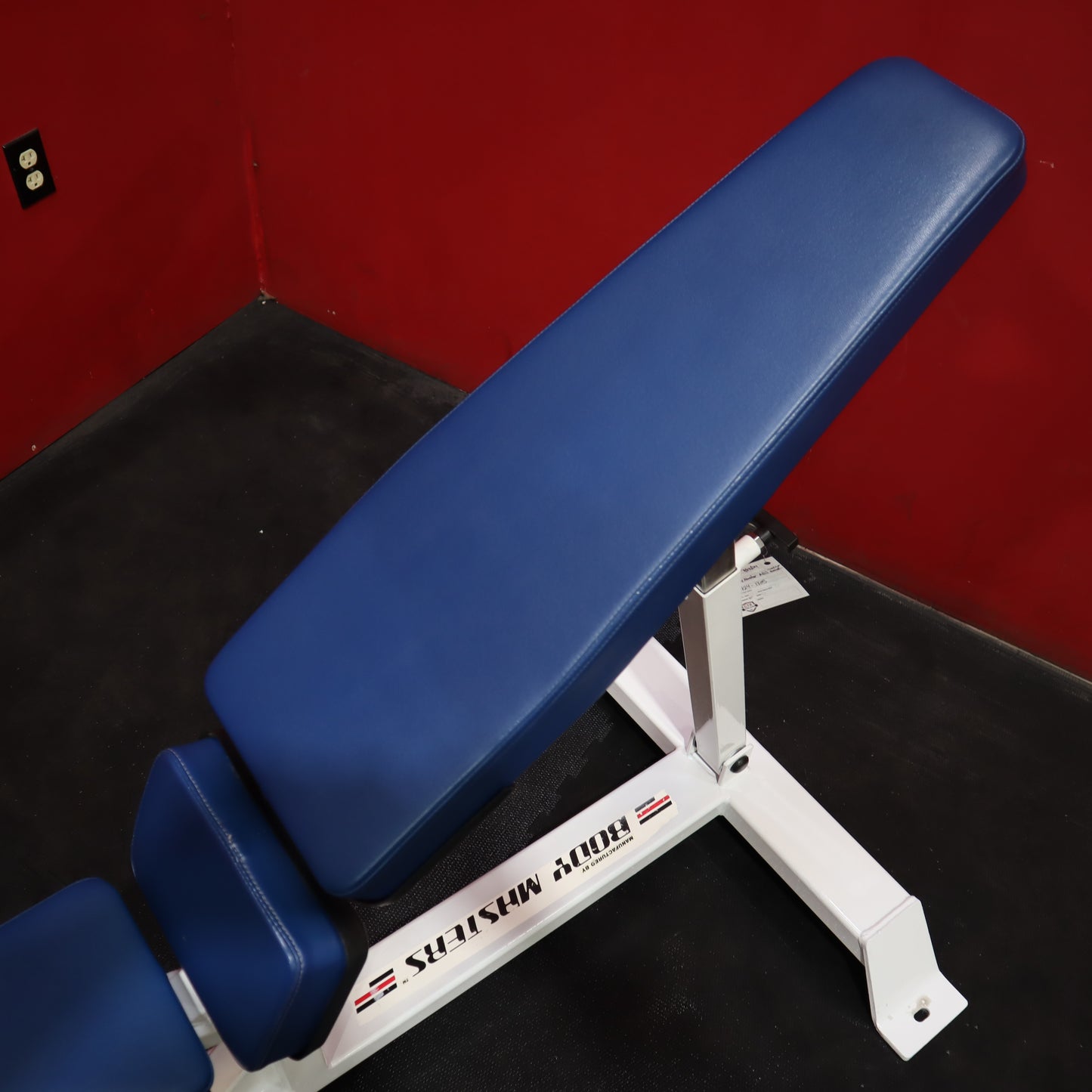 Body Masters Adjustable Incline Utility Bench (Refurbished)