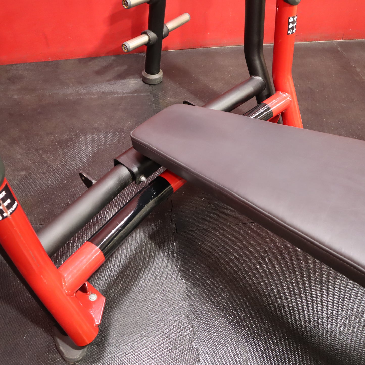 Matrix Breaker Olympic Decline Bench Press (Refurbished)