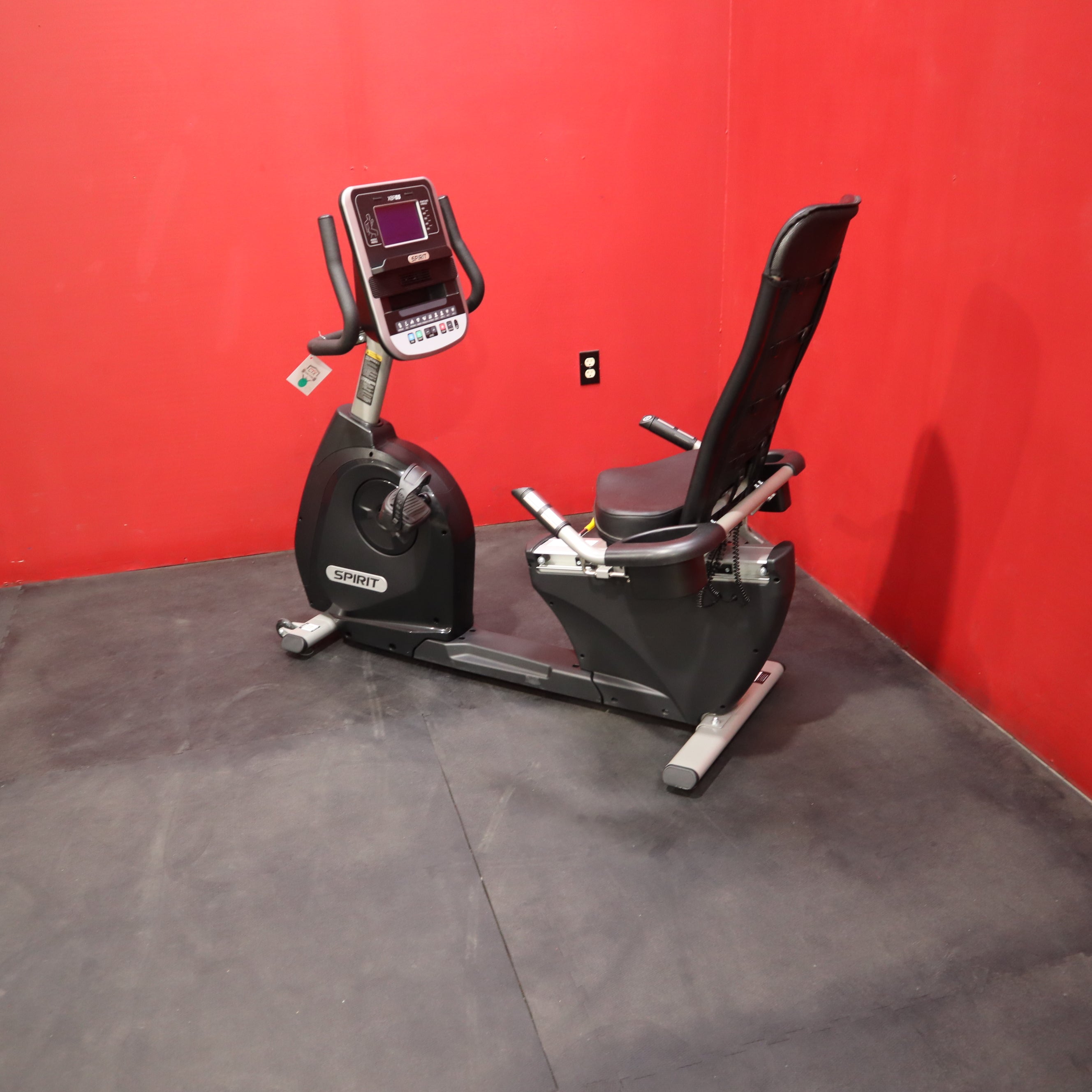 Spirit fitness xbr55 discount recumbent bike review