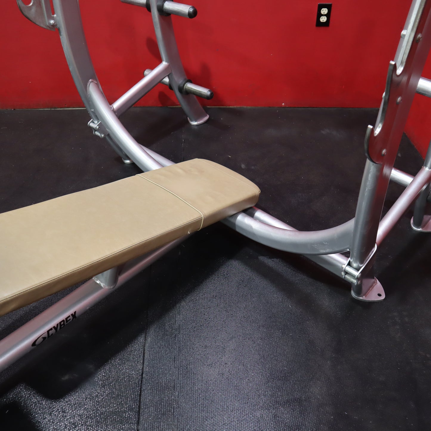 Cybex Olympic Decline Bench (Refurbished)