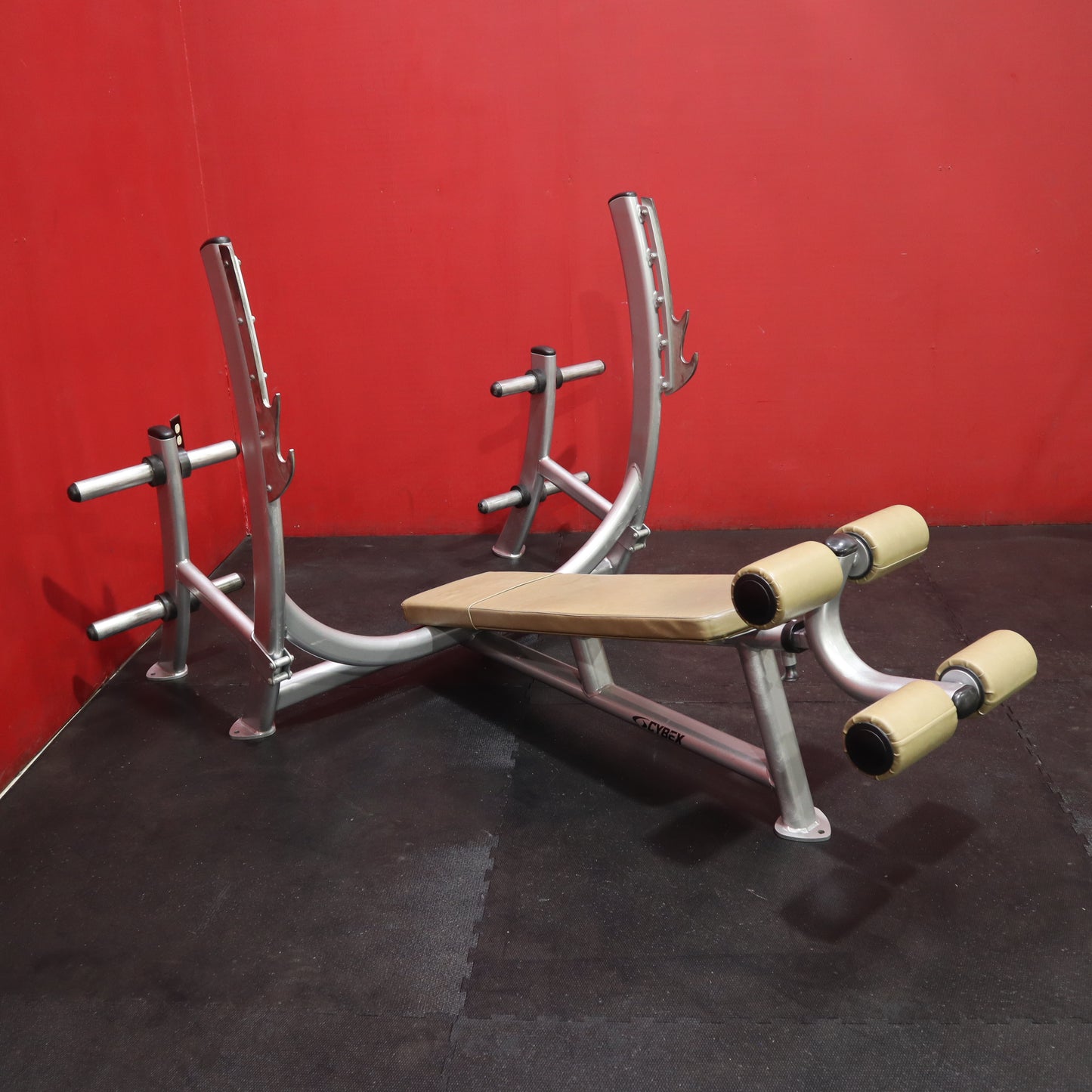 Cybex Olympic Decline Bench (Refurbished)