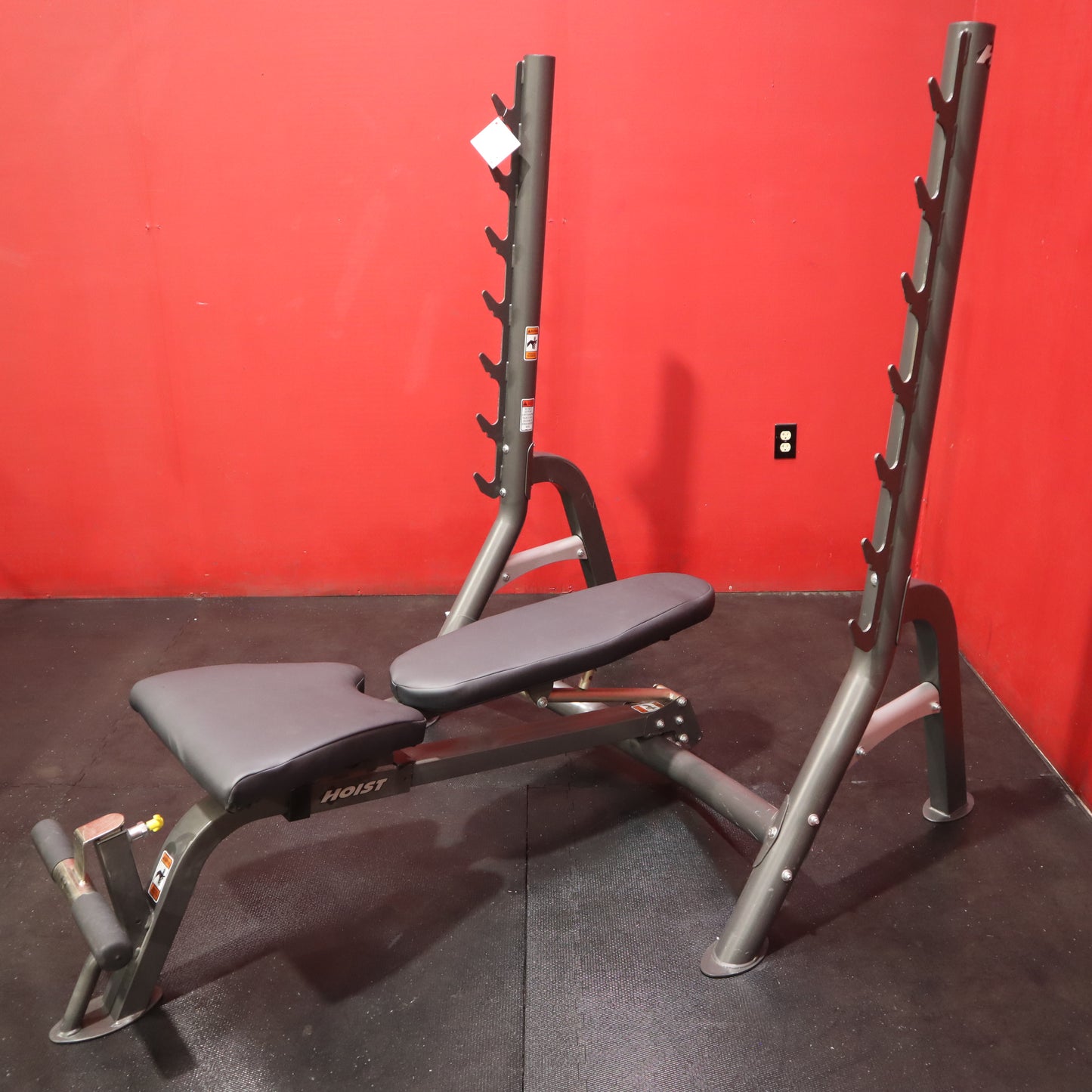 Hoist Adjustable Olympic Bench Incline/Flat/Decline (Refurbished)