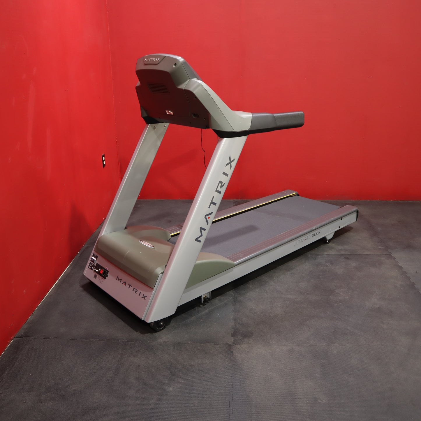 Matrix T1x Treadmill (Refurbished)