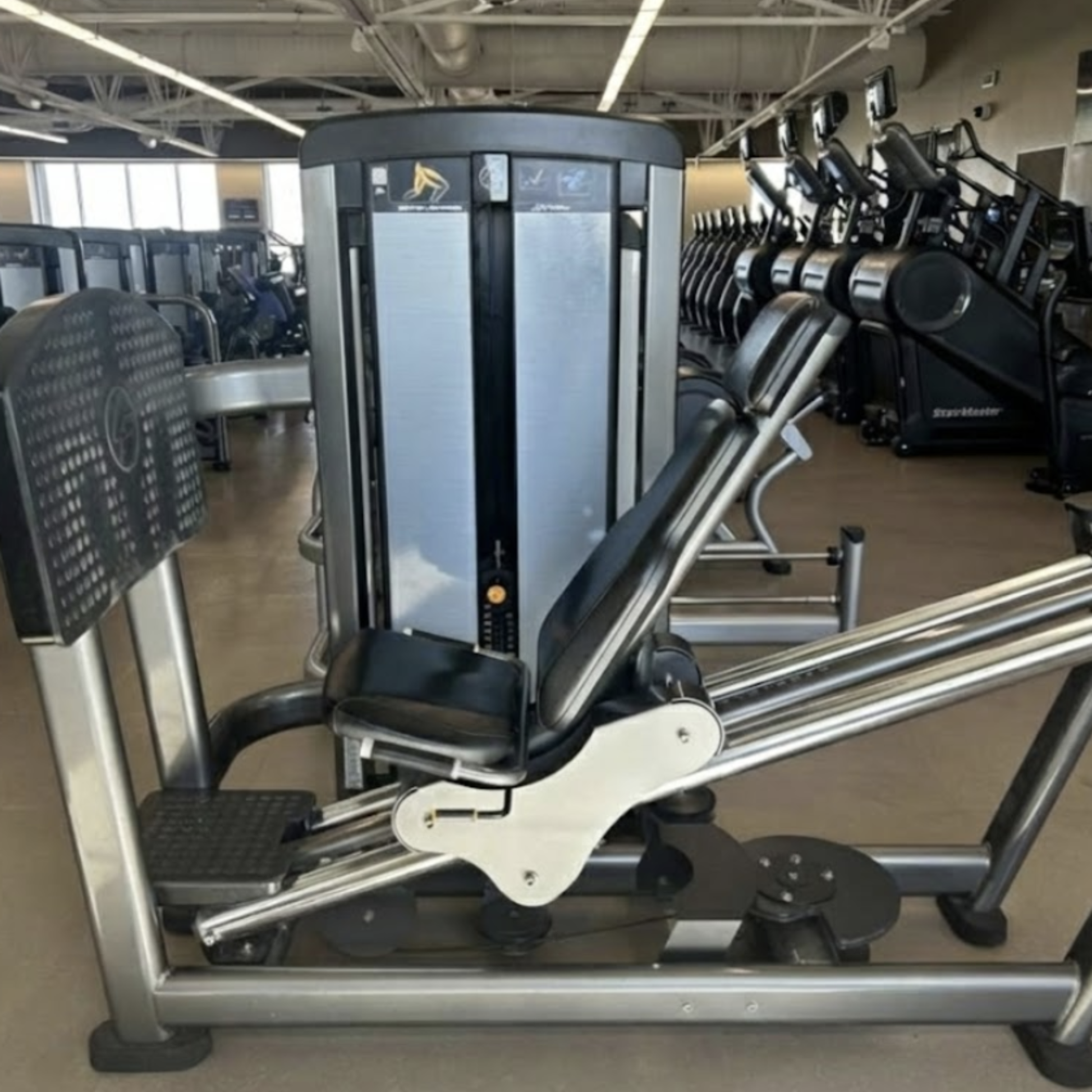 Turn-Key Gym Package – Life Fitness Insignia Series Complete Strength Circuit (Used)