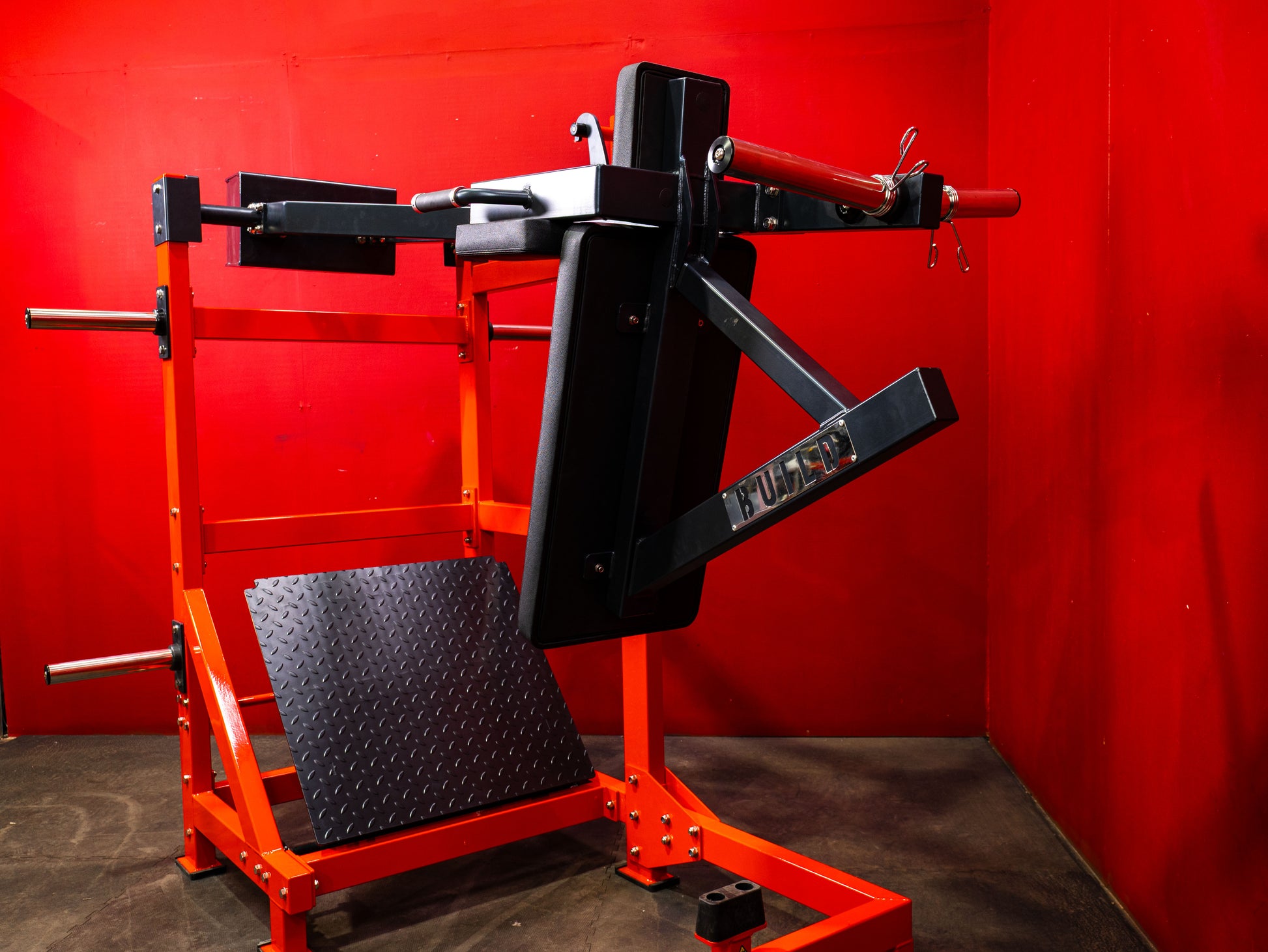 BUILD Pendulum Squat (New)