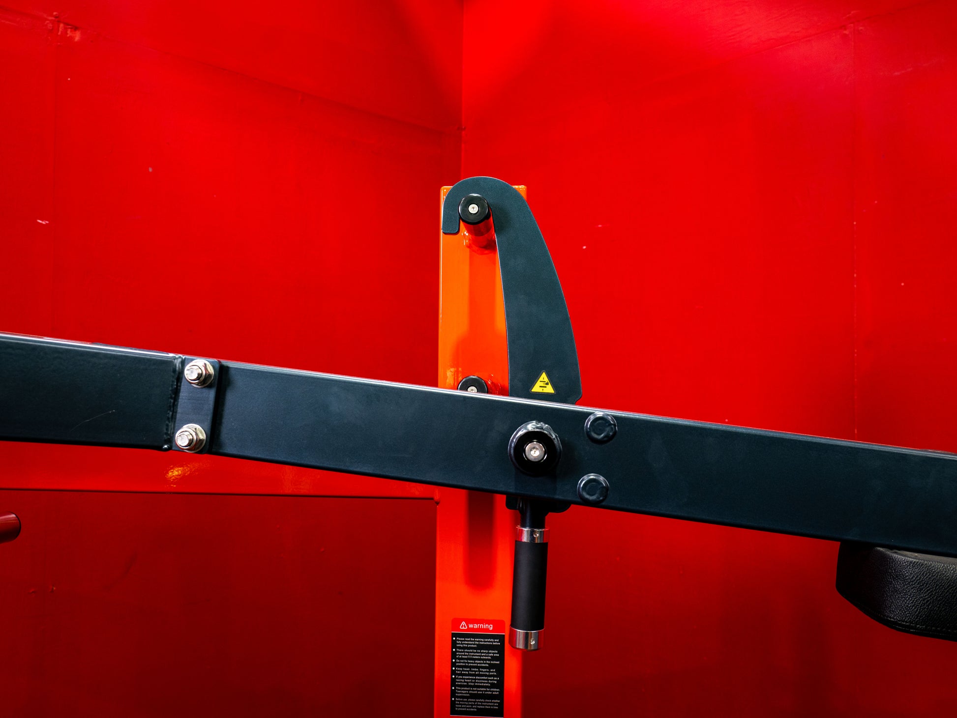 BUILD Pendulum Squat (New)
