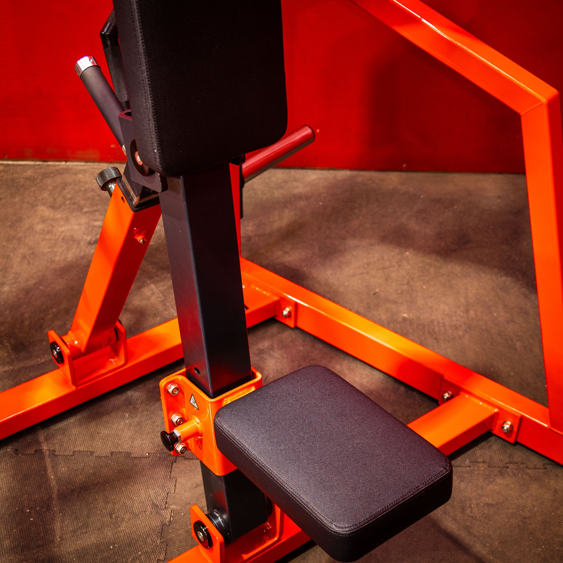 BUILD Seated Deep Multi Row (New)