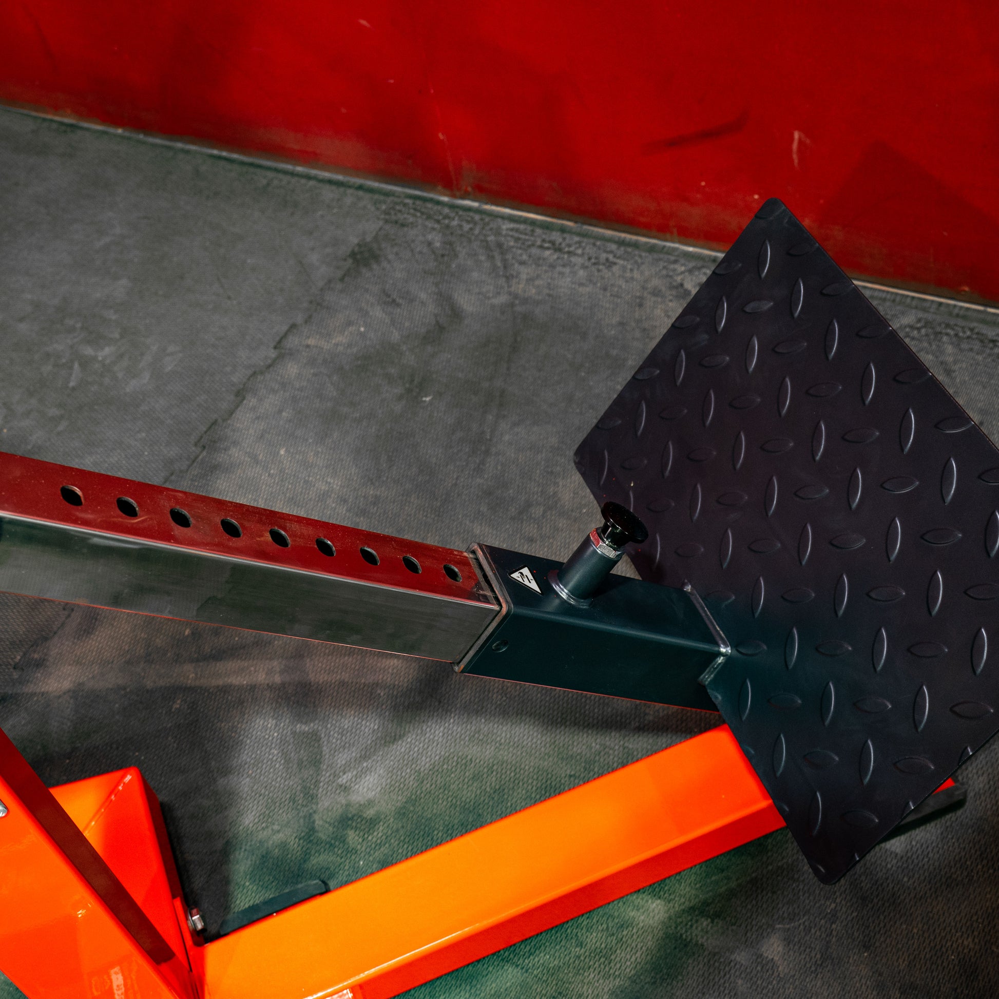 BUILD T-Bar Row (New)