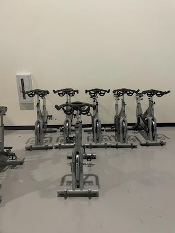 Life Fitness, Hammer Strength, and Precor Turn Key Gym Package! Plate Loaded, Selectorized, Cardio, Benches and Free Weights *FREE SHIPPING*  (USED)