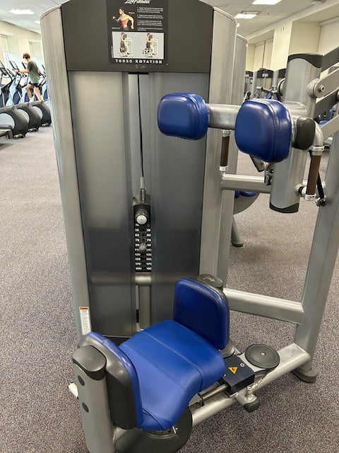 Life Fitness, Hammer Strength, and Precor Turn Key Gym Package! Plate Loaded, Selectorized, Cardio, Benches and Free Weights *FREE SHIPPING*  (USED)