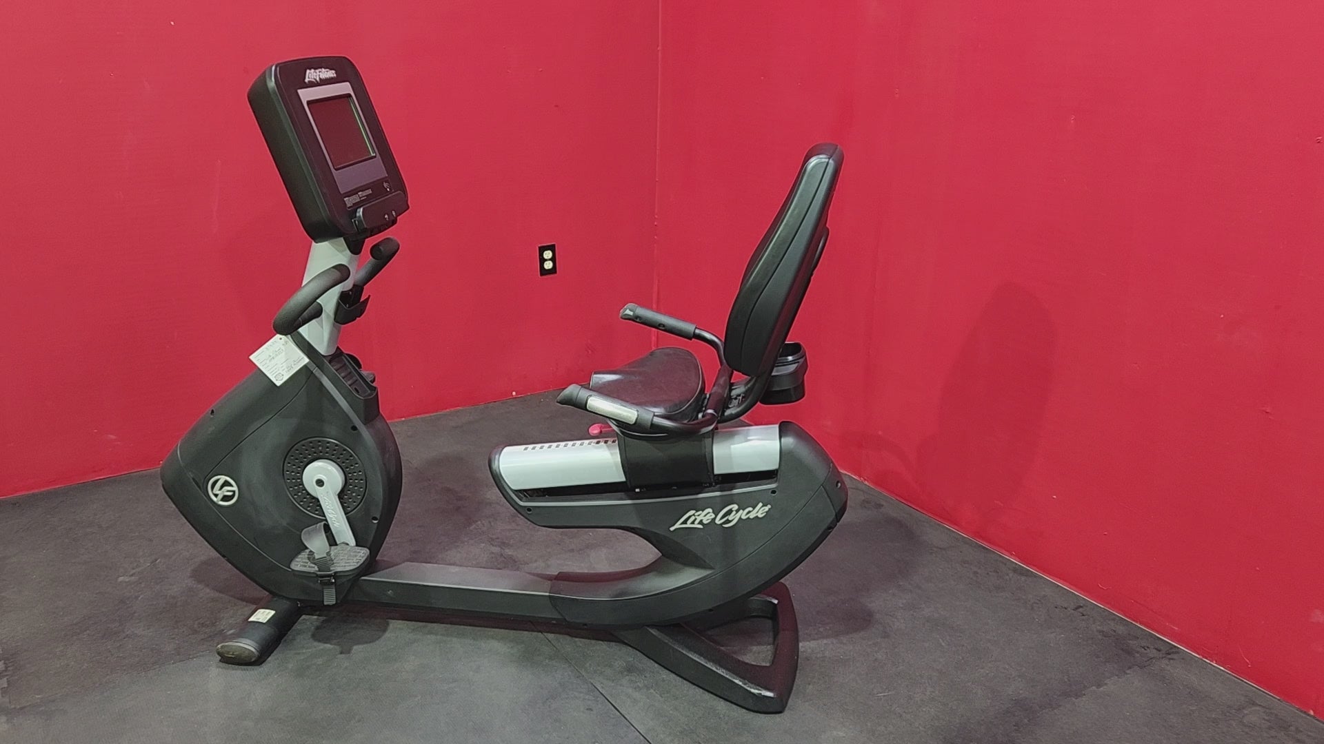 Life gear deals recumbent bike