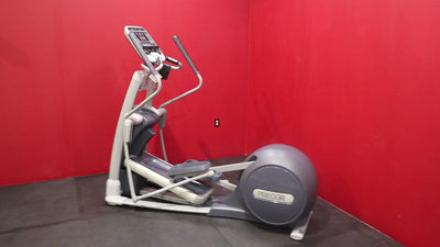 Entrenador elíptico de cuerpo total Precor EFX 576i con consola de experiencia (reformado)